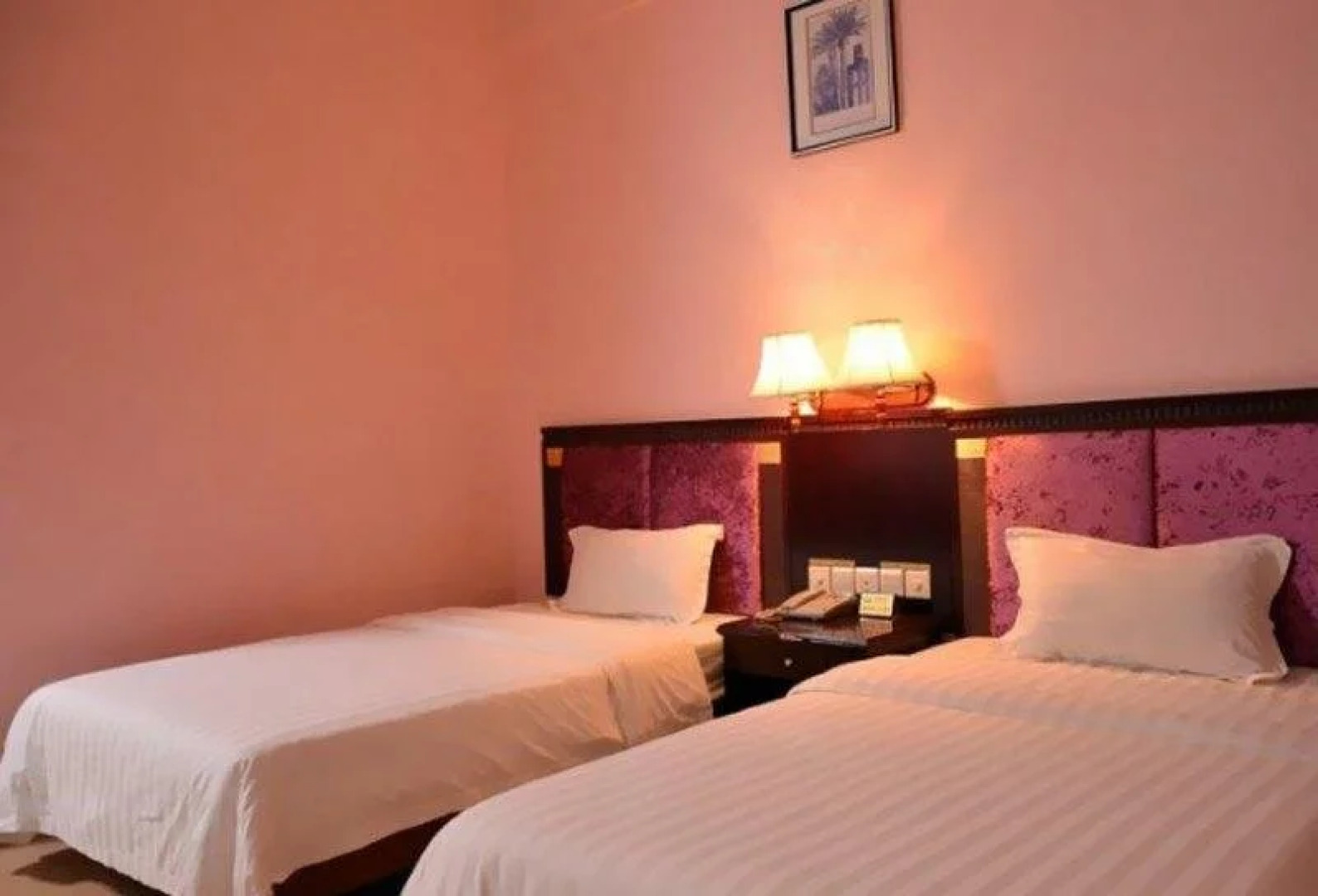 Yunfu Xinxing Lido Hotel