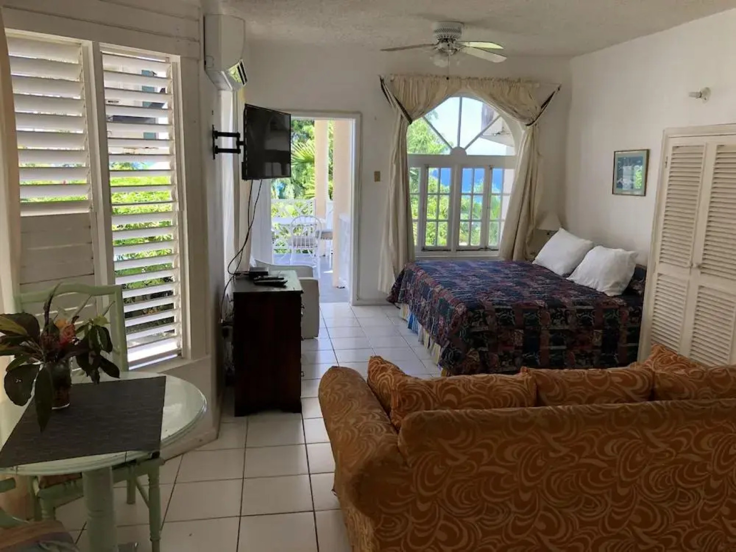 Columbus Heights Sea View