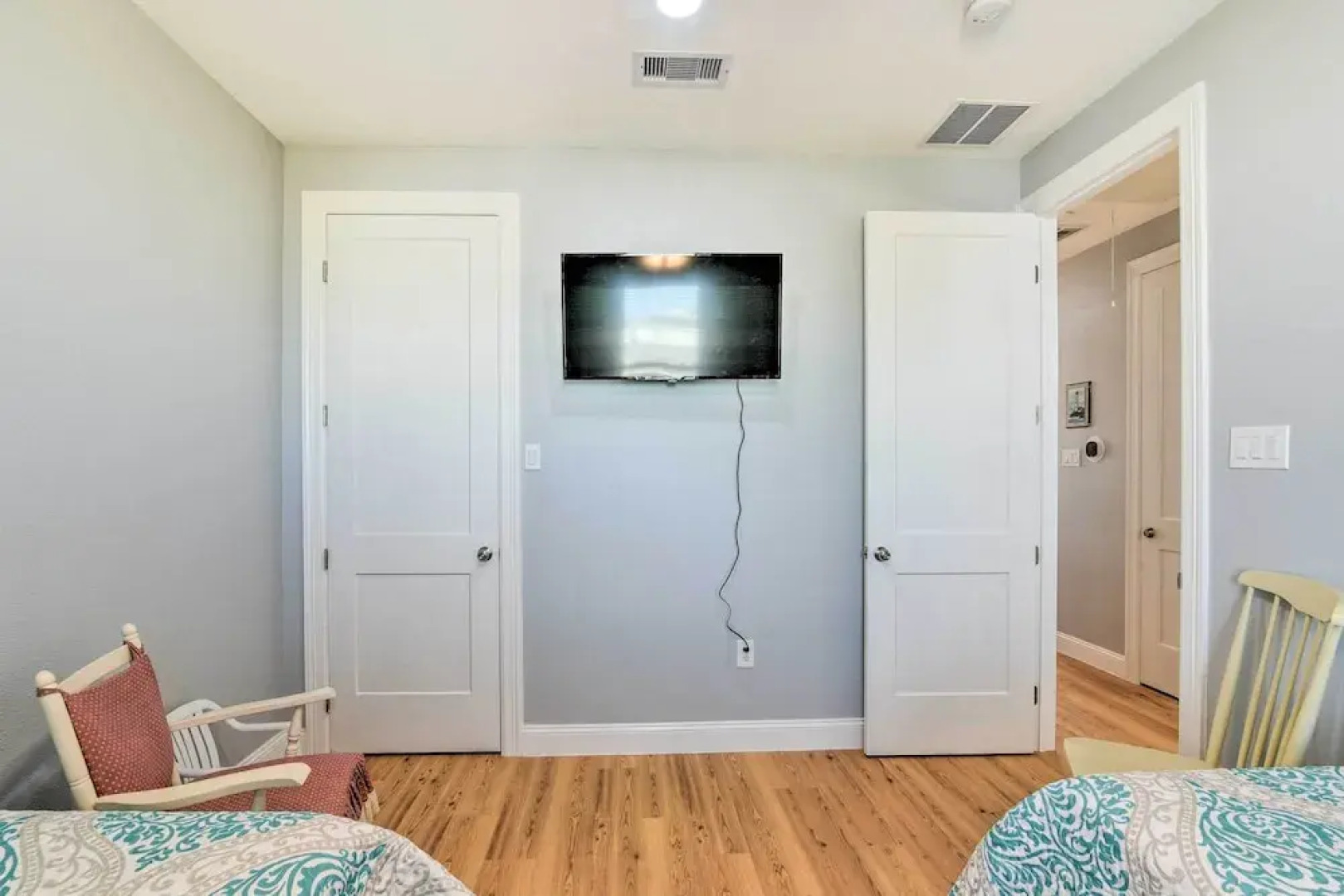 < 1 Mi to Coast: Jamaica Beach Home w/ Pool Access