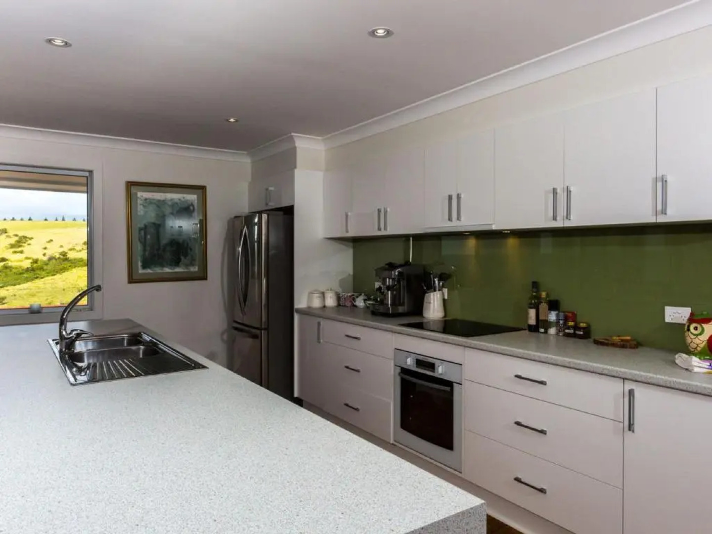 WHALE WATCH FOR FOUR Gerringong 4pm check out Sundays