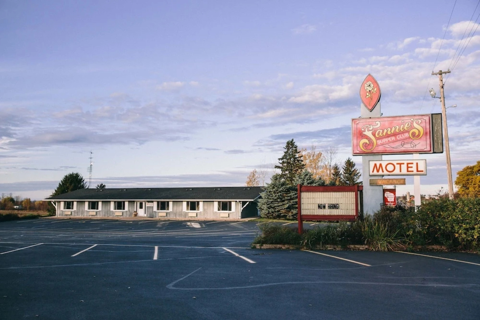 Fannies Supper Club and Motel