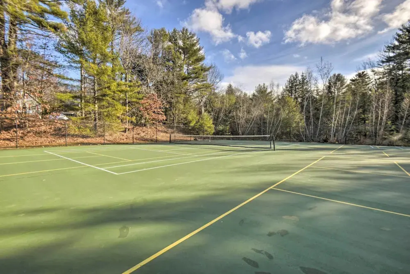 Lake Winnipesaukee Getaway w/ Private Beach Access