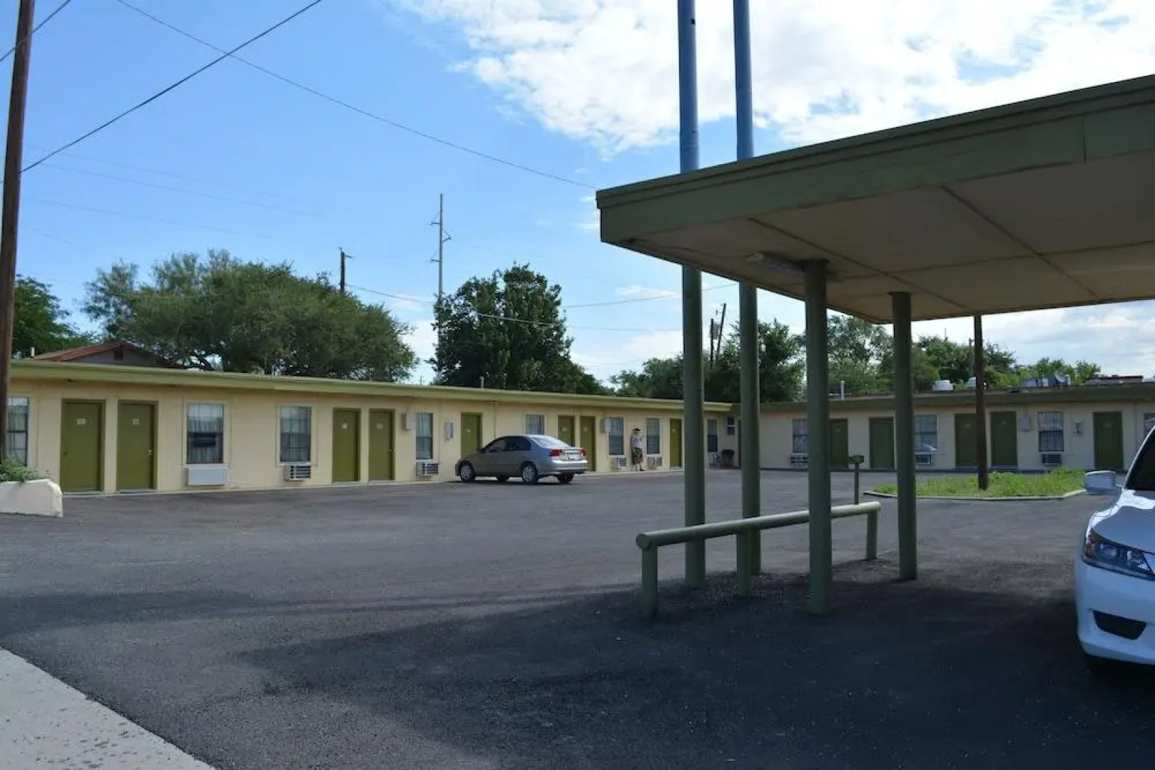 Delux Inn Big Spring