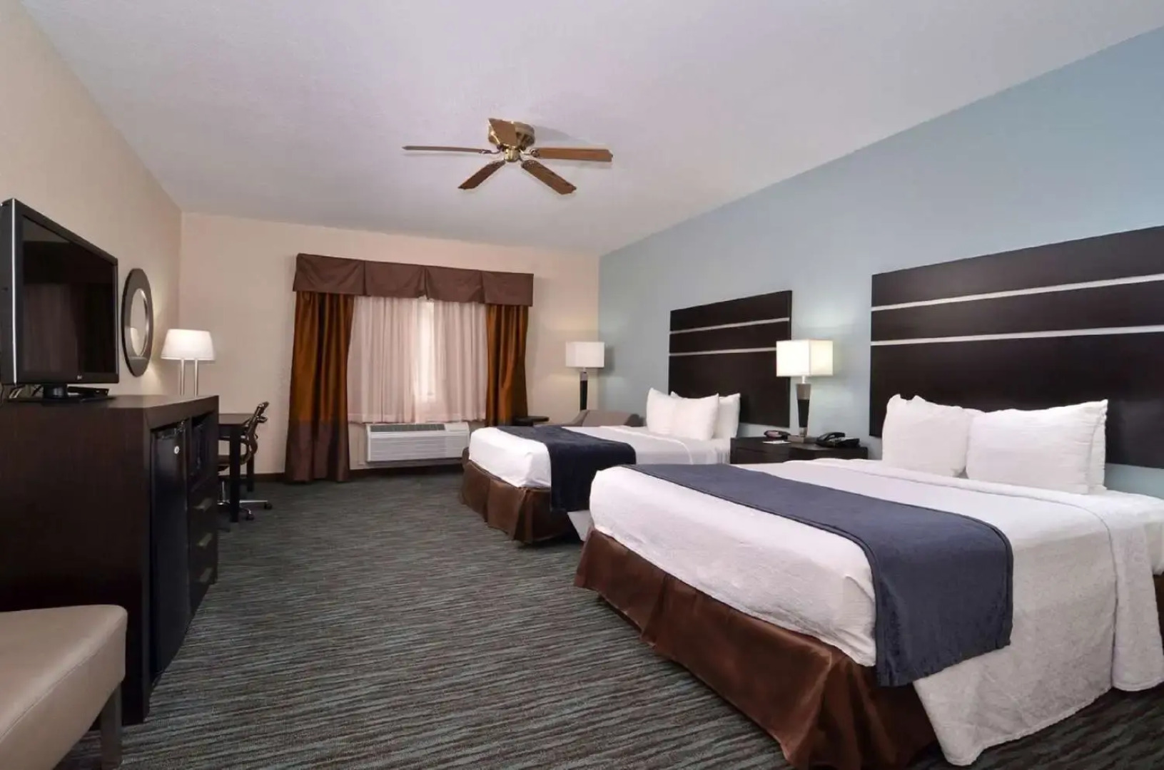 Best Western Plus Northwest Inn & Suites