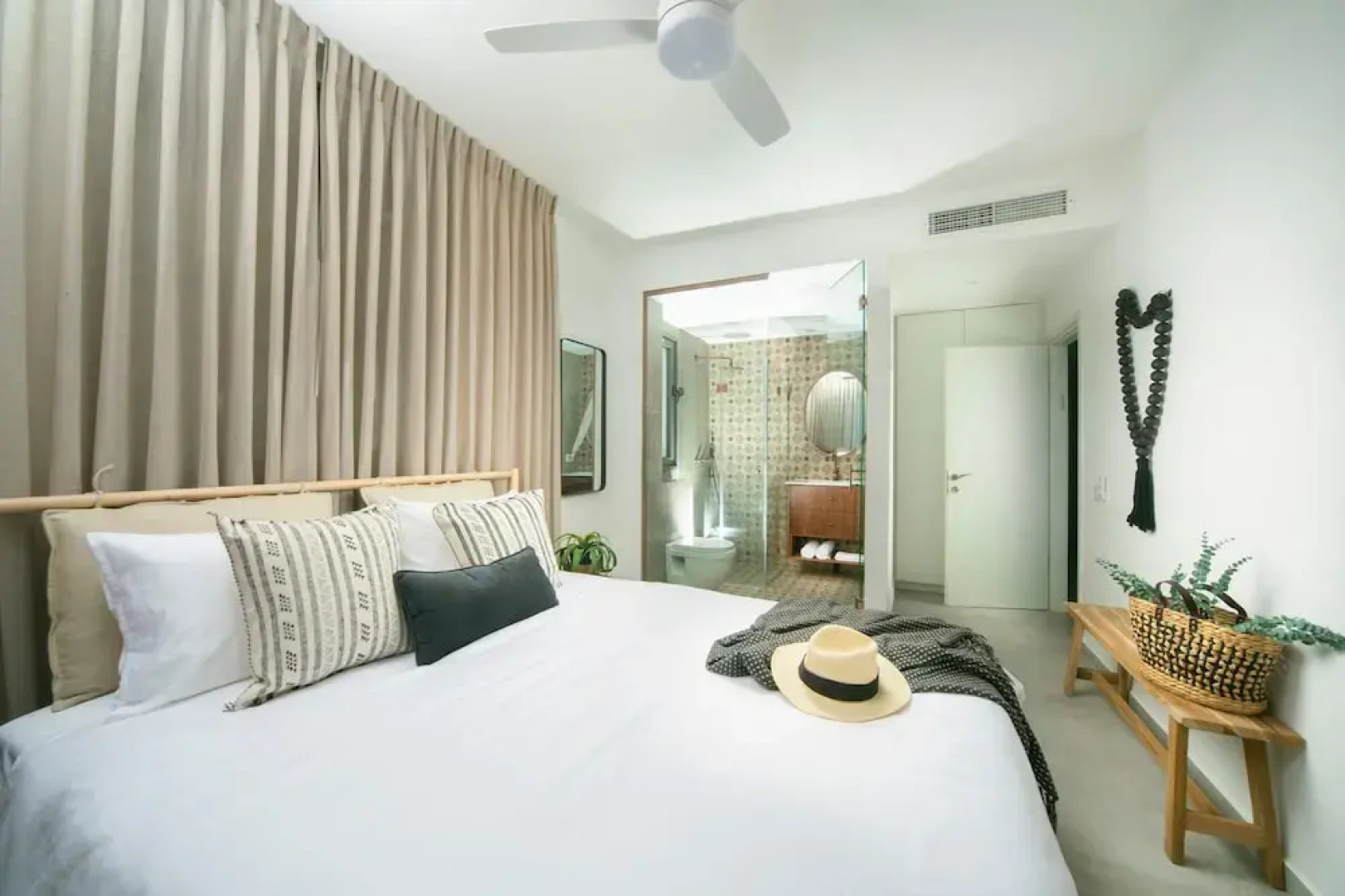 AmazingApartment W Views of Achziv Beach