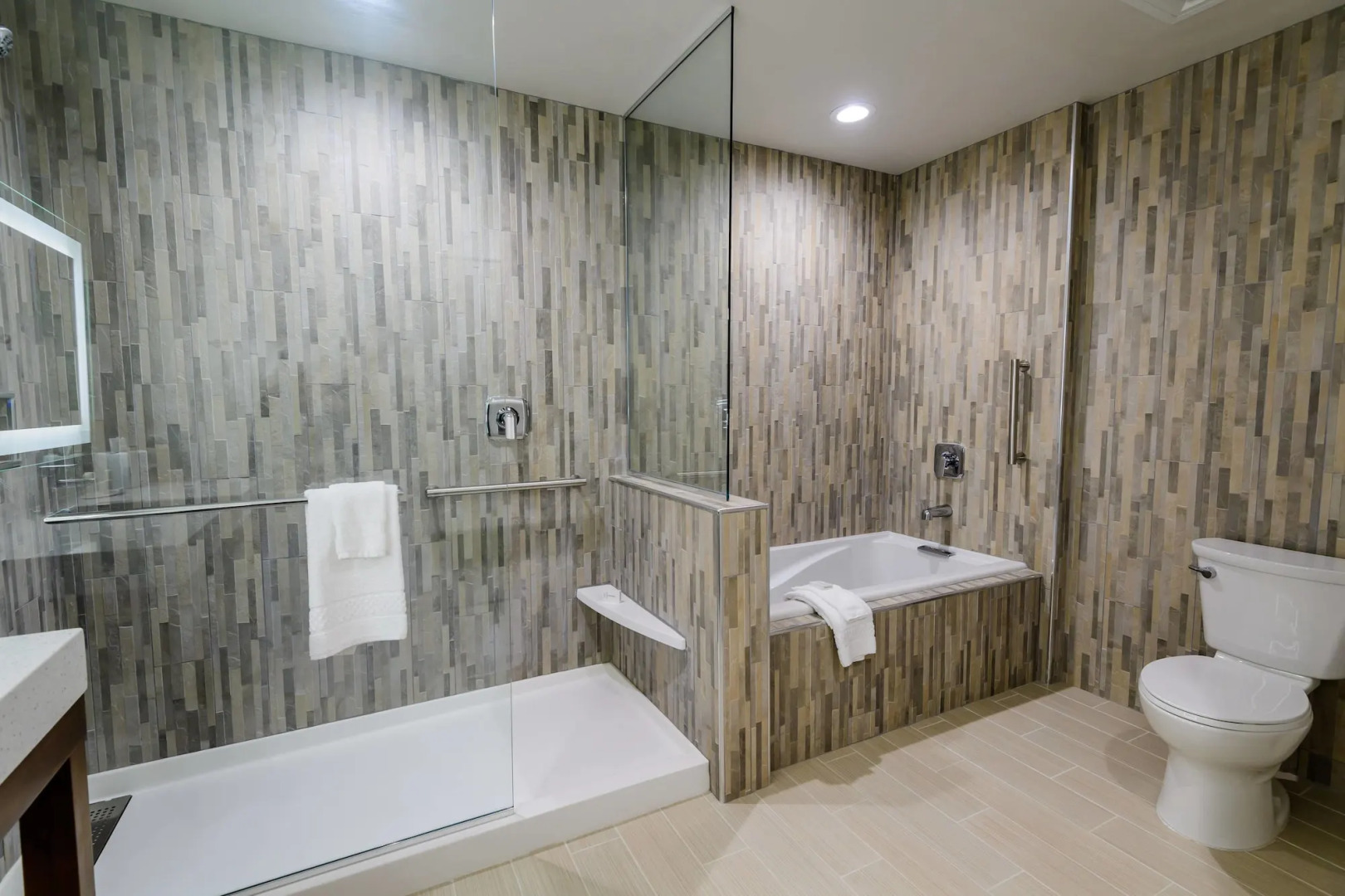 Courtyard by Marriott Lake Jackson