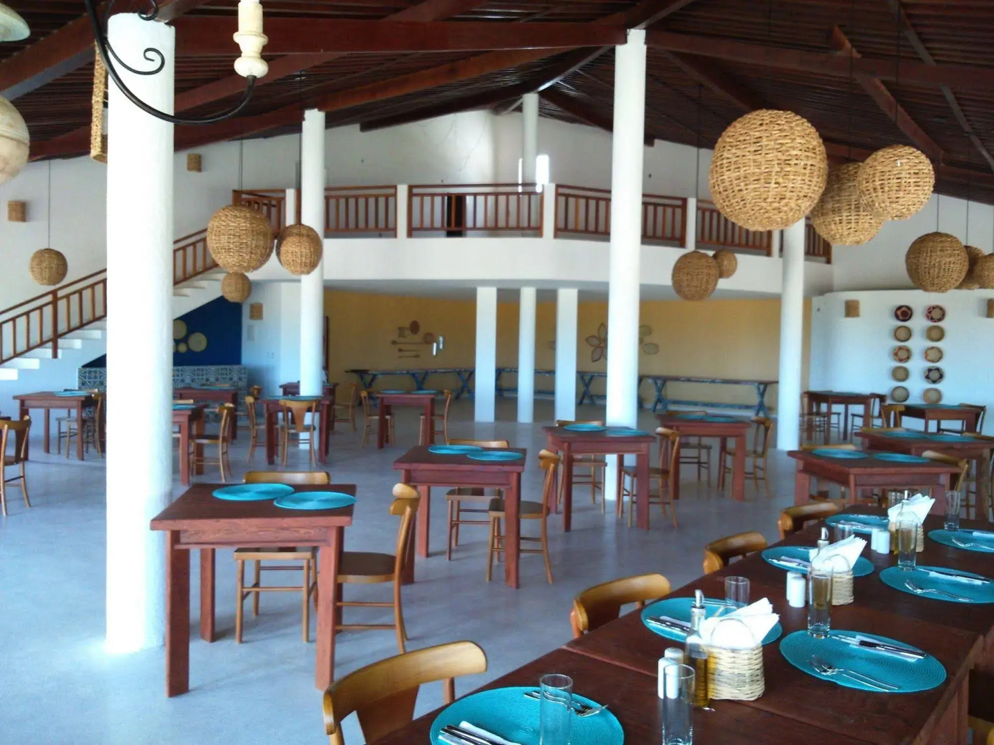 Anga Beach Hotel