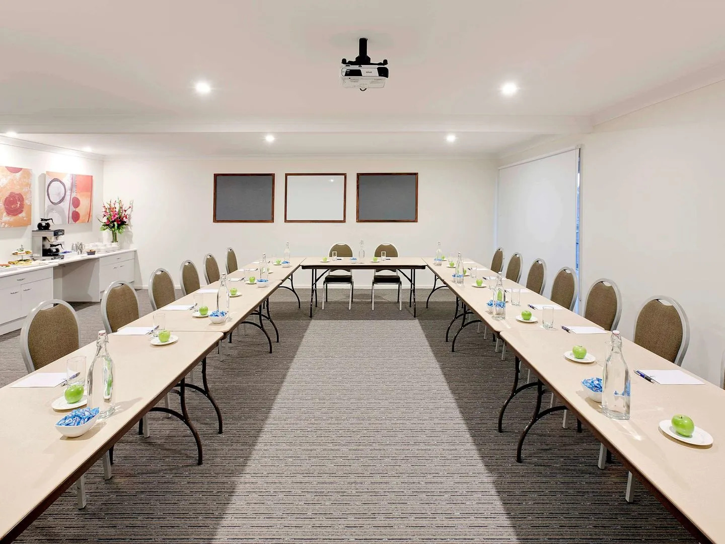 Tall Trees Ainslie Motel