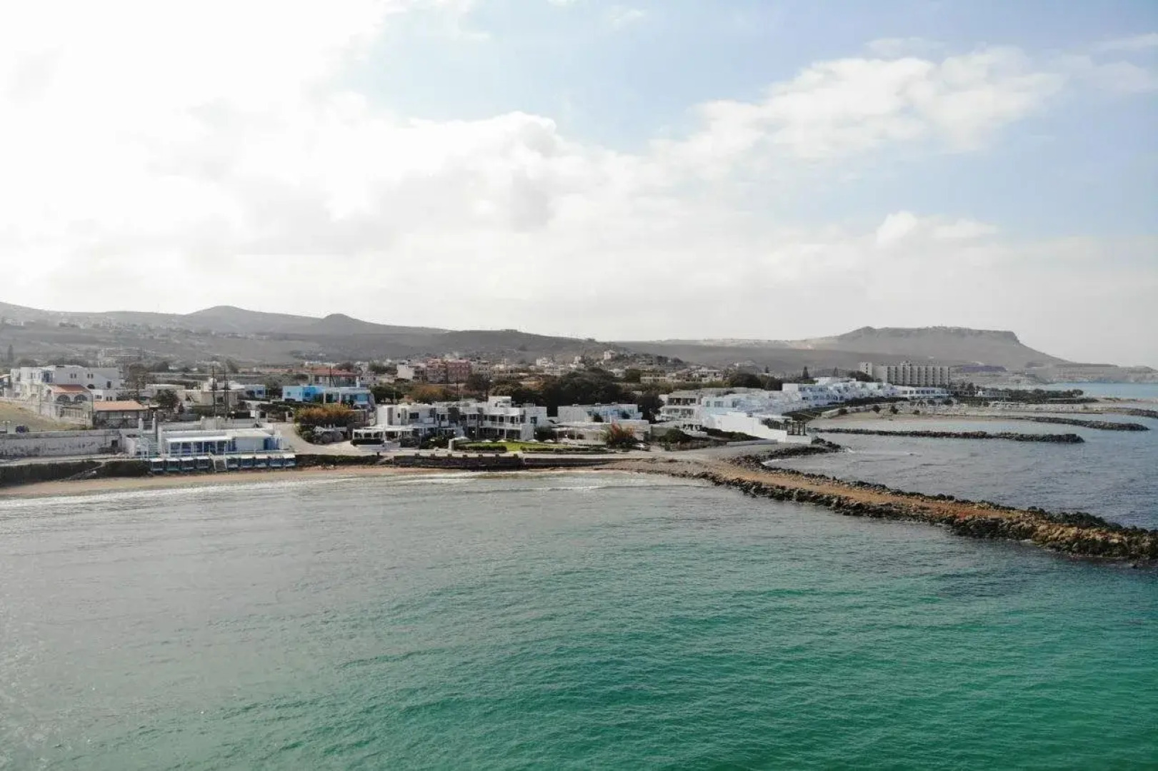 Golden Grain Suites by Checkin