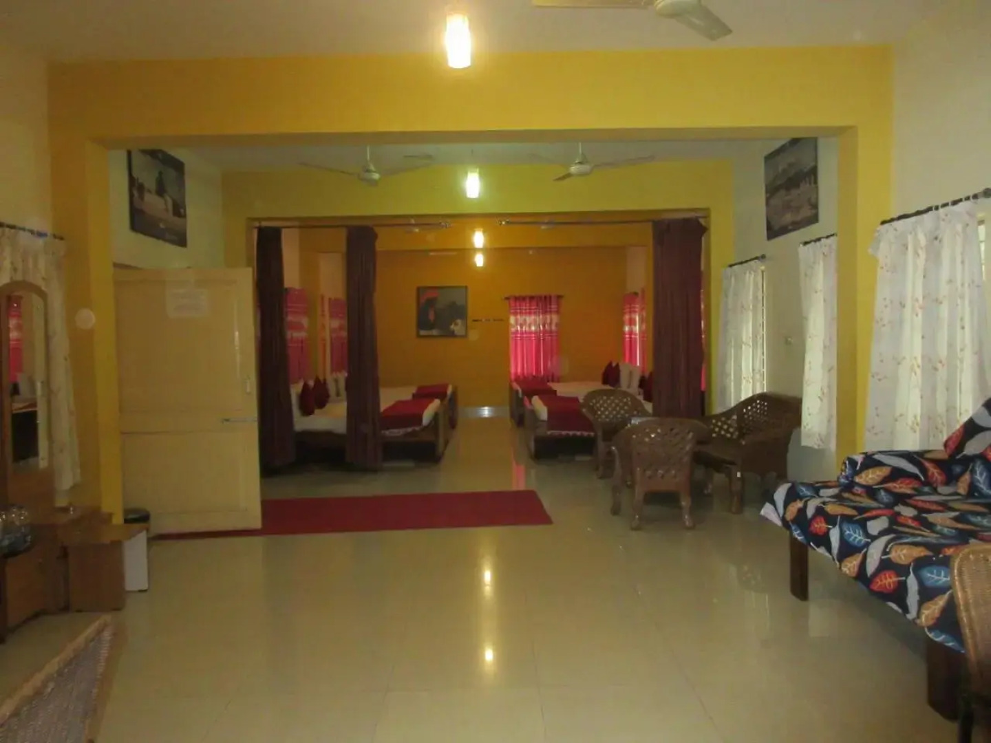 KSTDC Hotel Mayura Velapuri Belur