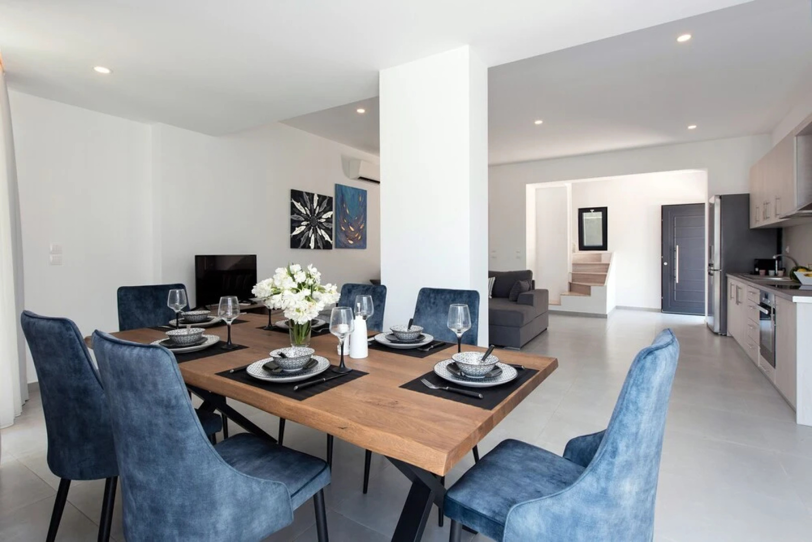 White Swan Villa by White Dream Villas