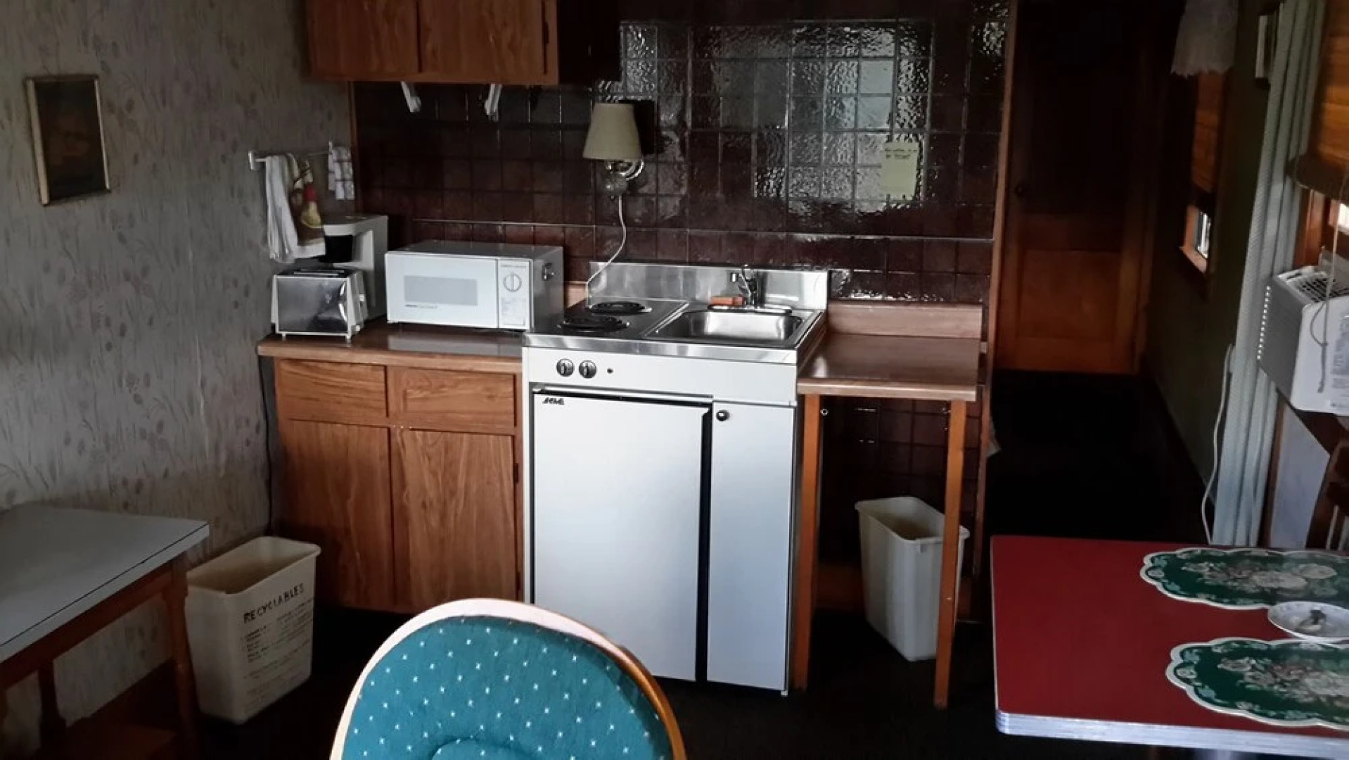 Sunset Mountain Lodge