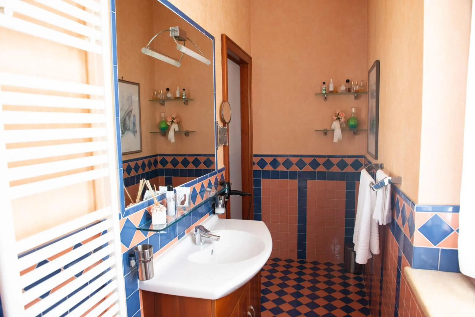 Viale Villa Arianna, 8