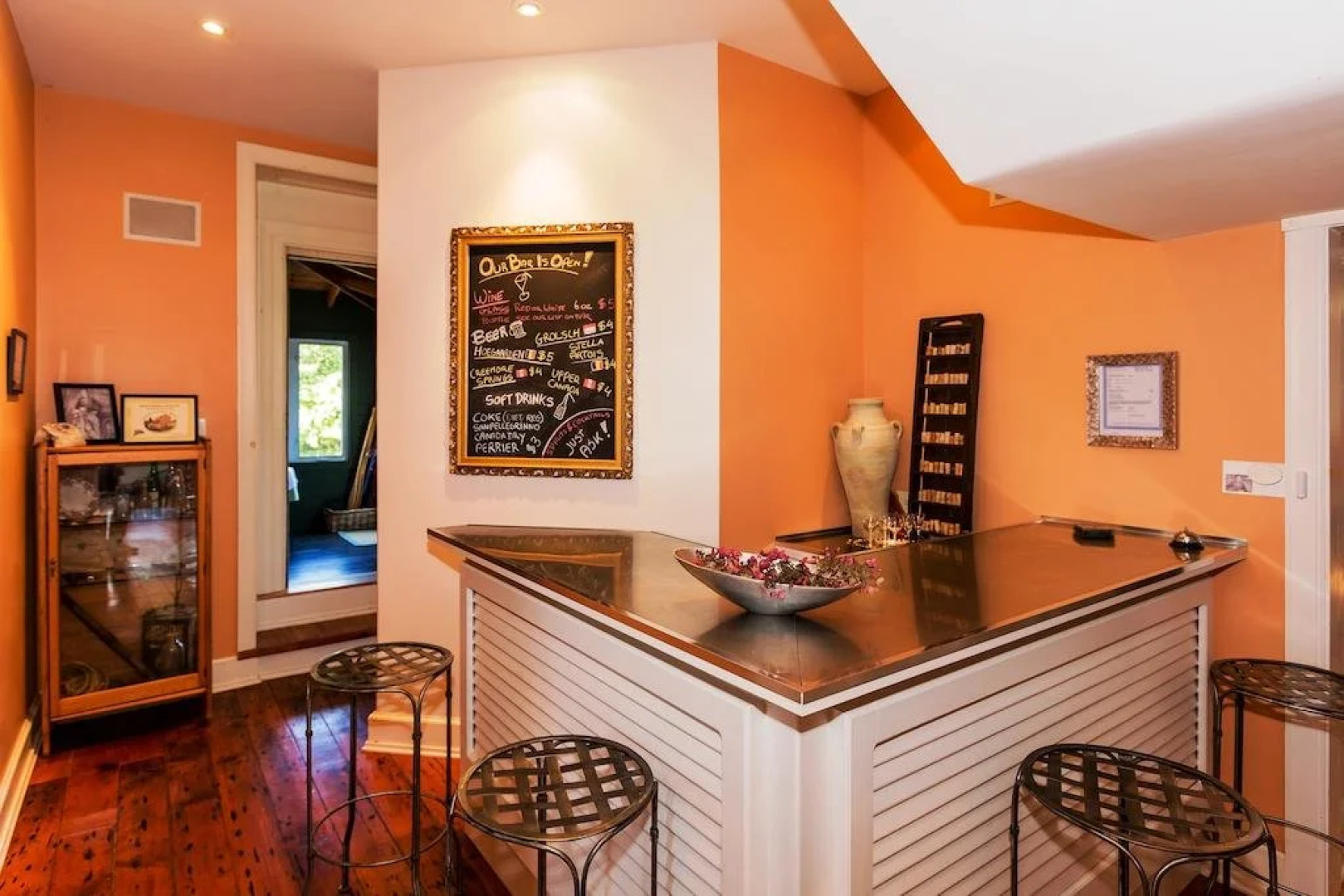 Denaut Mansion Country Inn