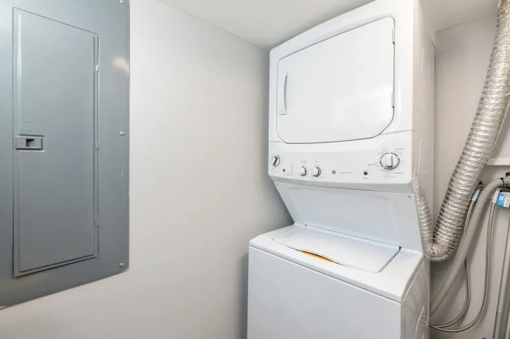 Steps to Beach: Lake-view Laconia Getaway!