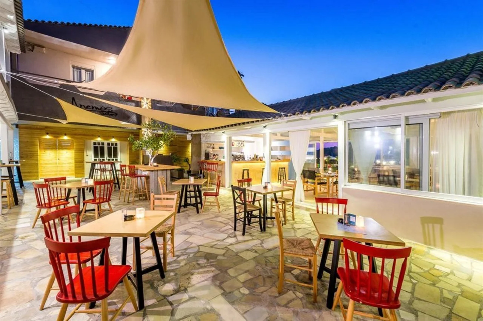 Anemos Suites by Estia