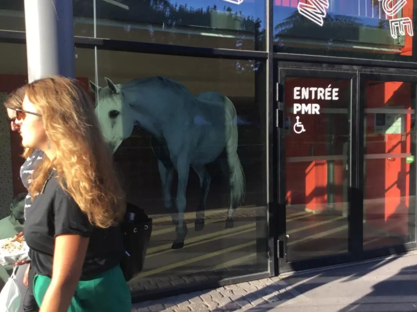 Just for sleep - Parisian Male dorm room - daily stay from 20h to 10h