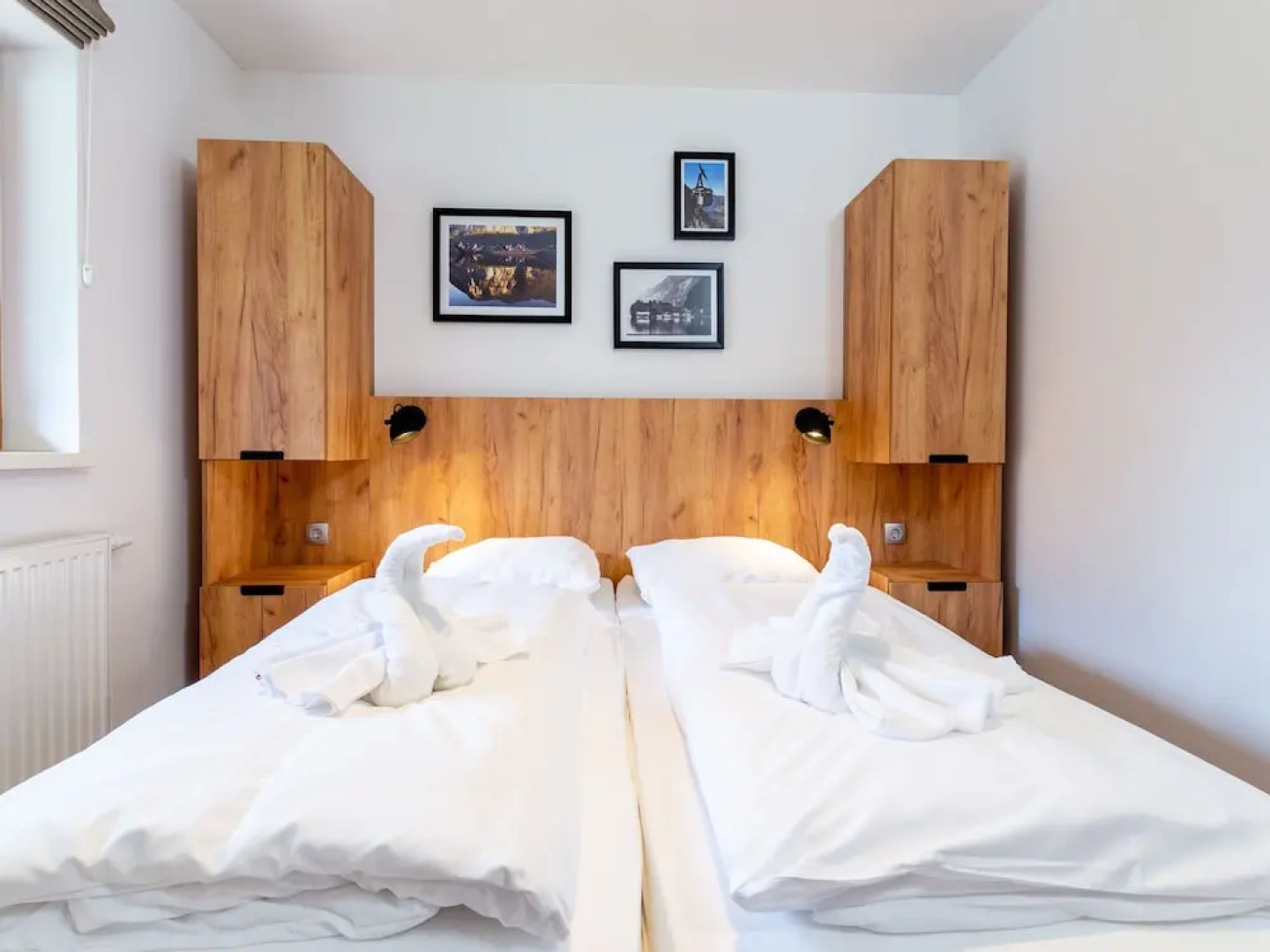 Luxury Chalet in Obertraun With Pool