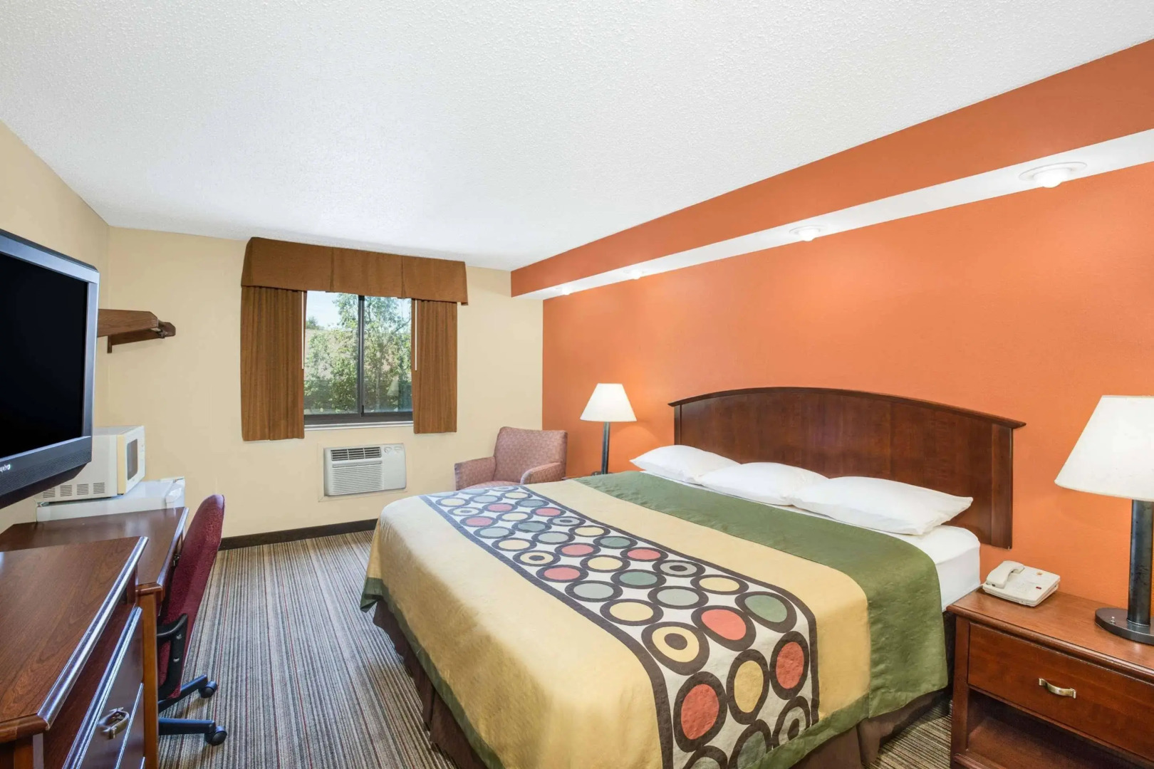 Coastal Inn & Suites - Wilmington, NC