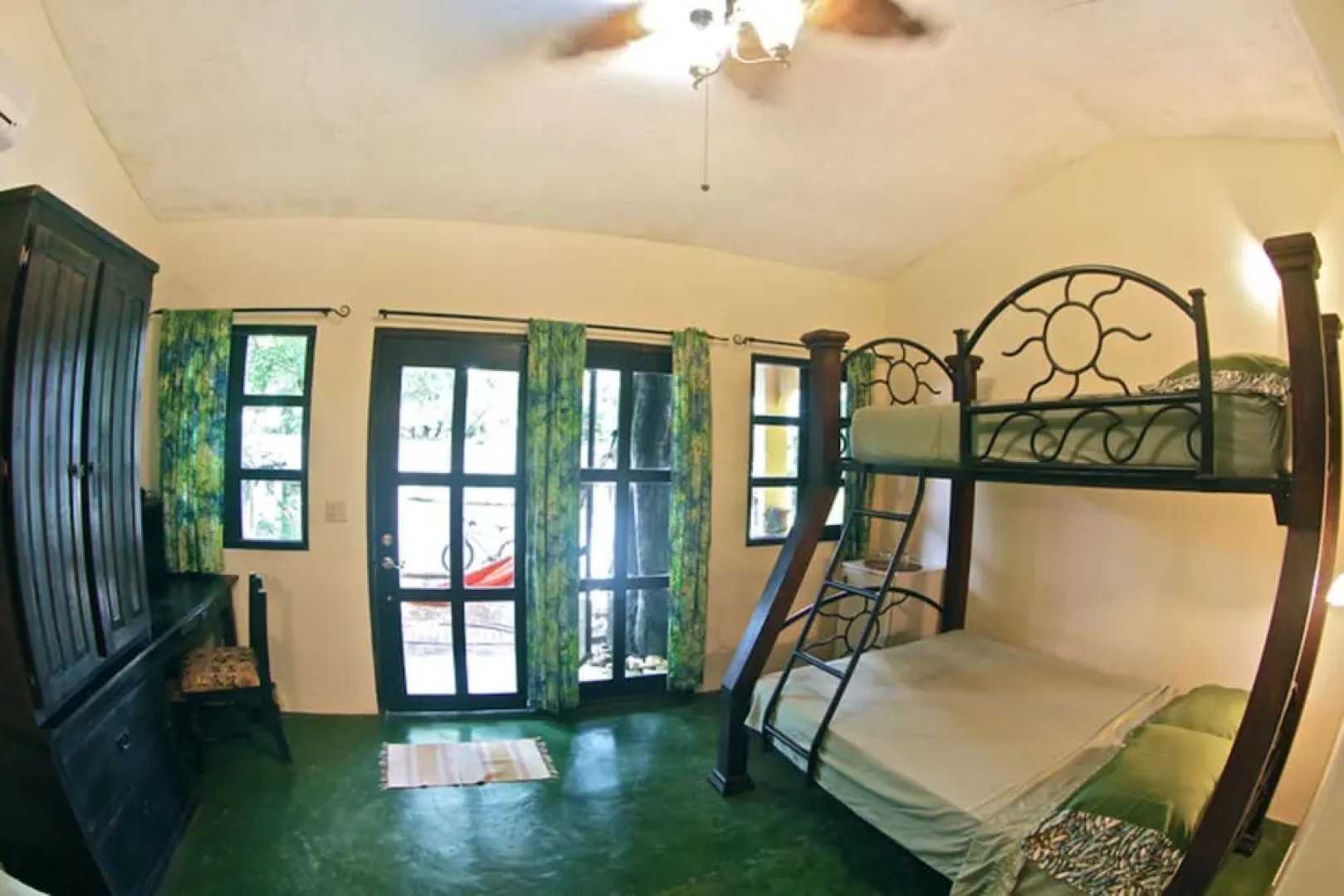 La Buena Vida Hotel