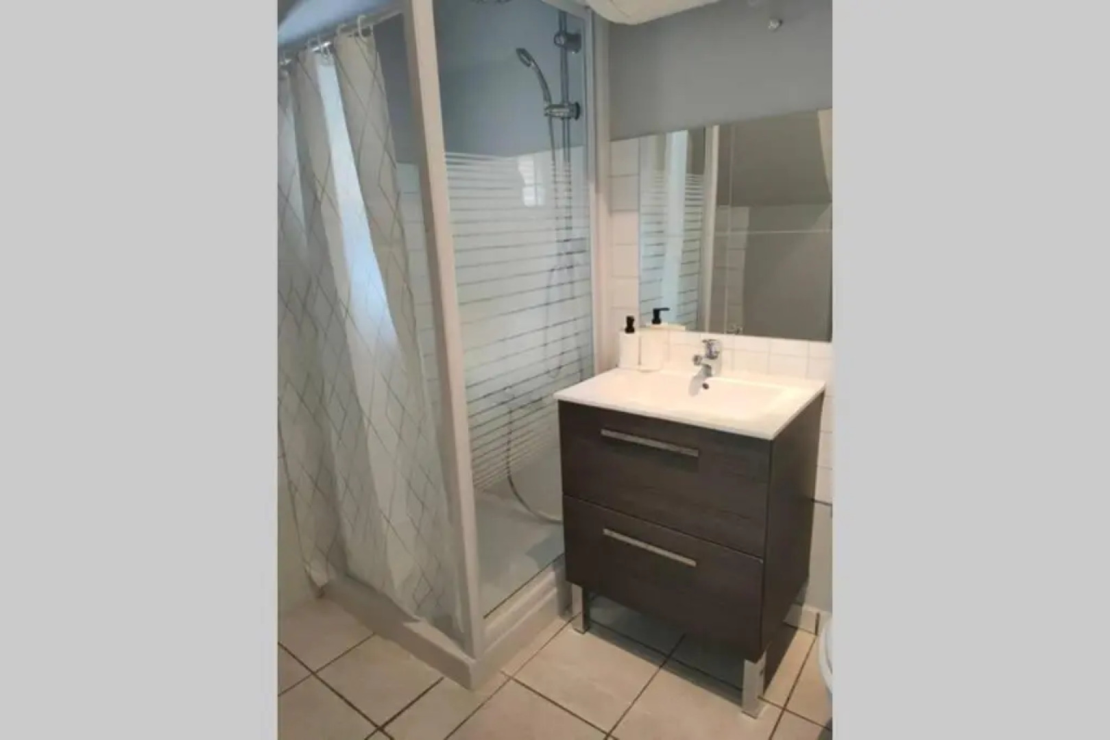 Le Studio -Plage à 350m-Centre à 500m-