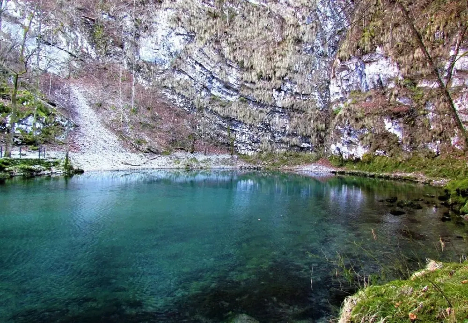 Countryside Hut 800m From Ski