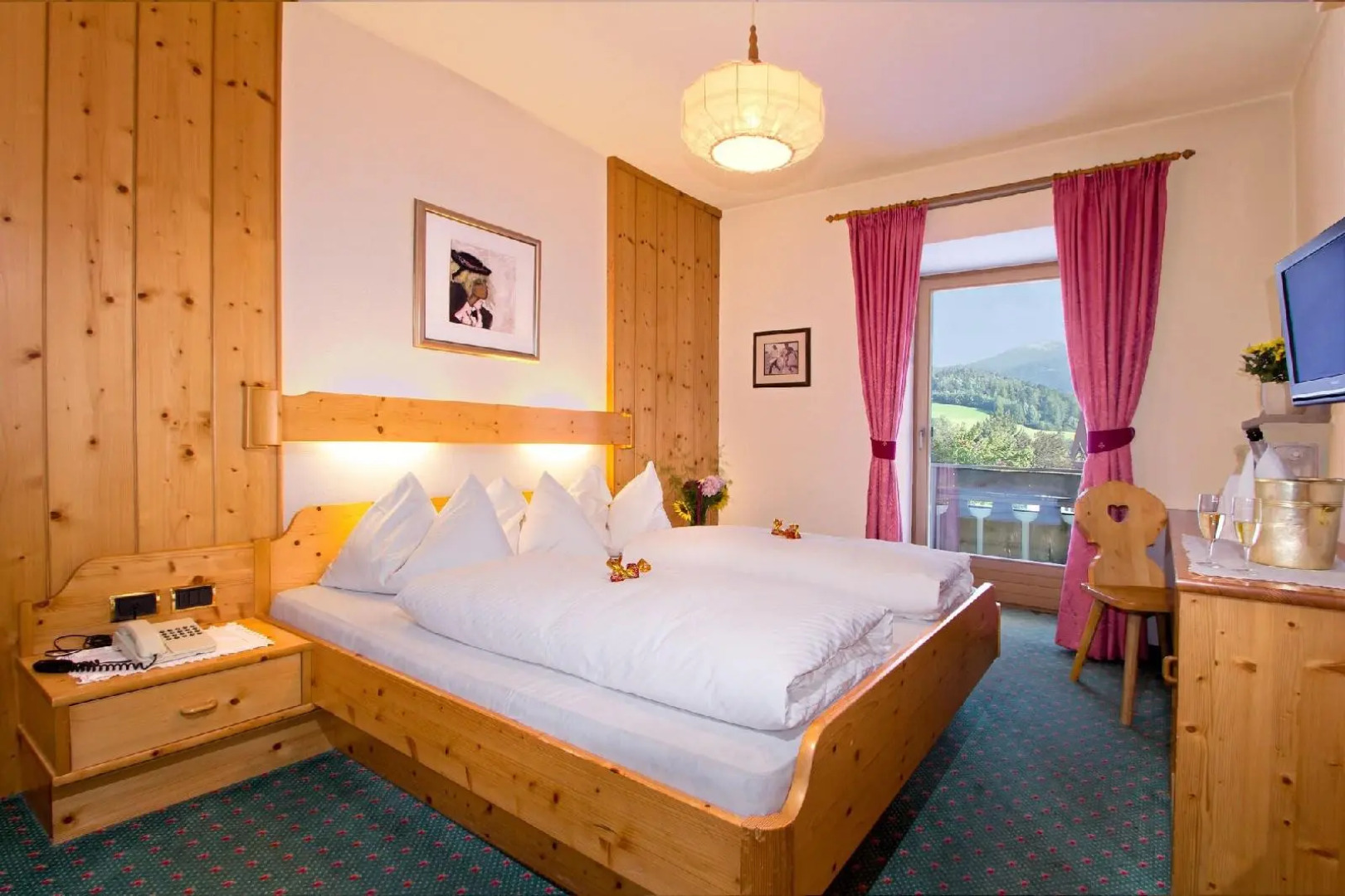 Hotel Gasthof Zur Linde