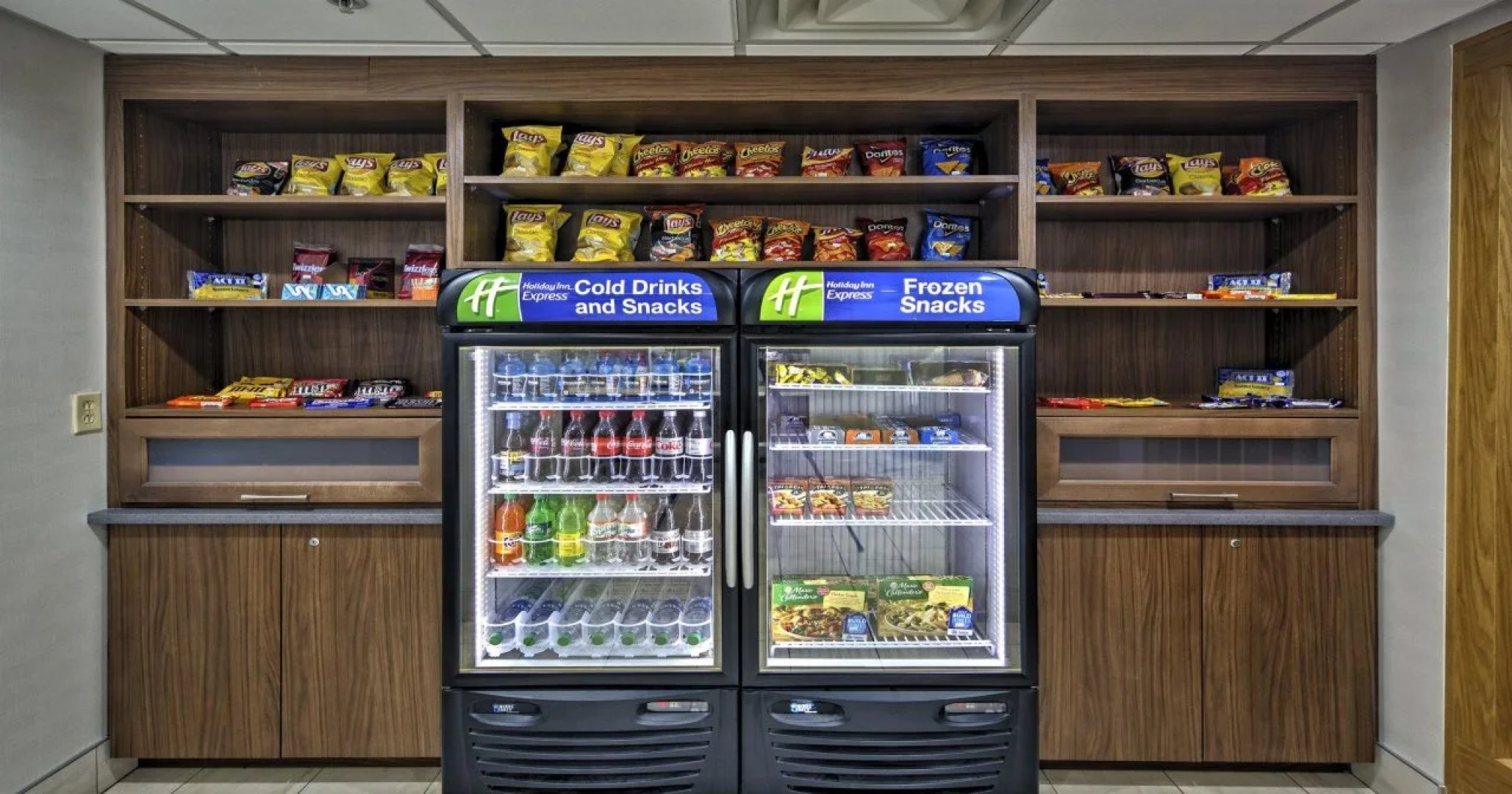 Holiday Inn Express & Suites Crossville by IHG