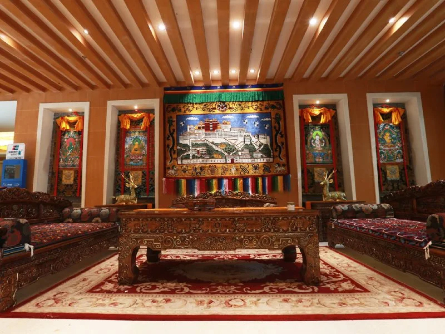 Balagezong Tibetan Ecological Hotel