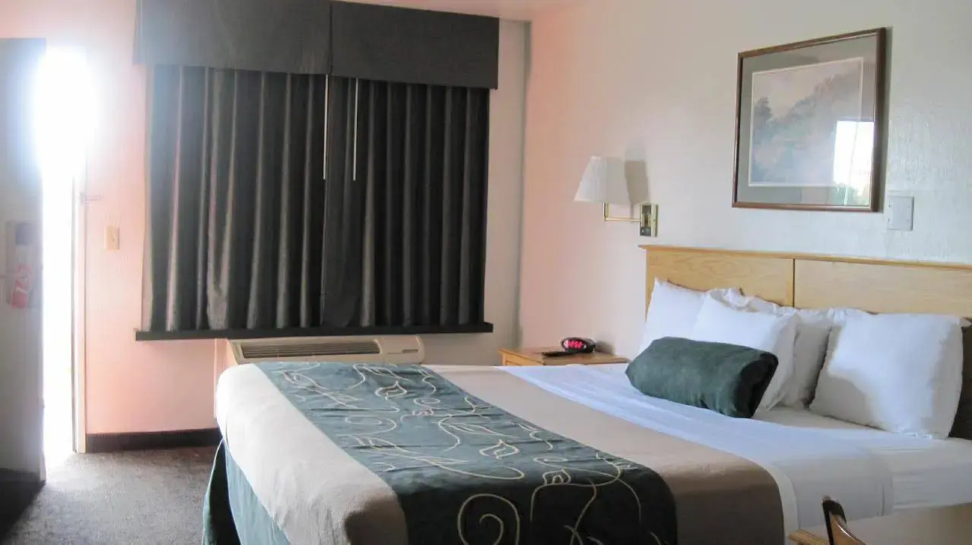 Travelodge by Wyndham Winslow