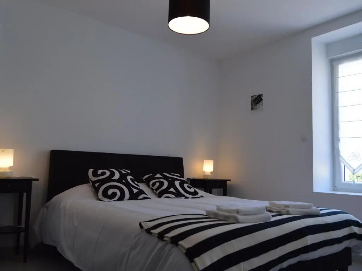 Gîte Bouesse, 7 pièces, 14 personnes - FR-1-591-9