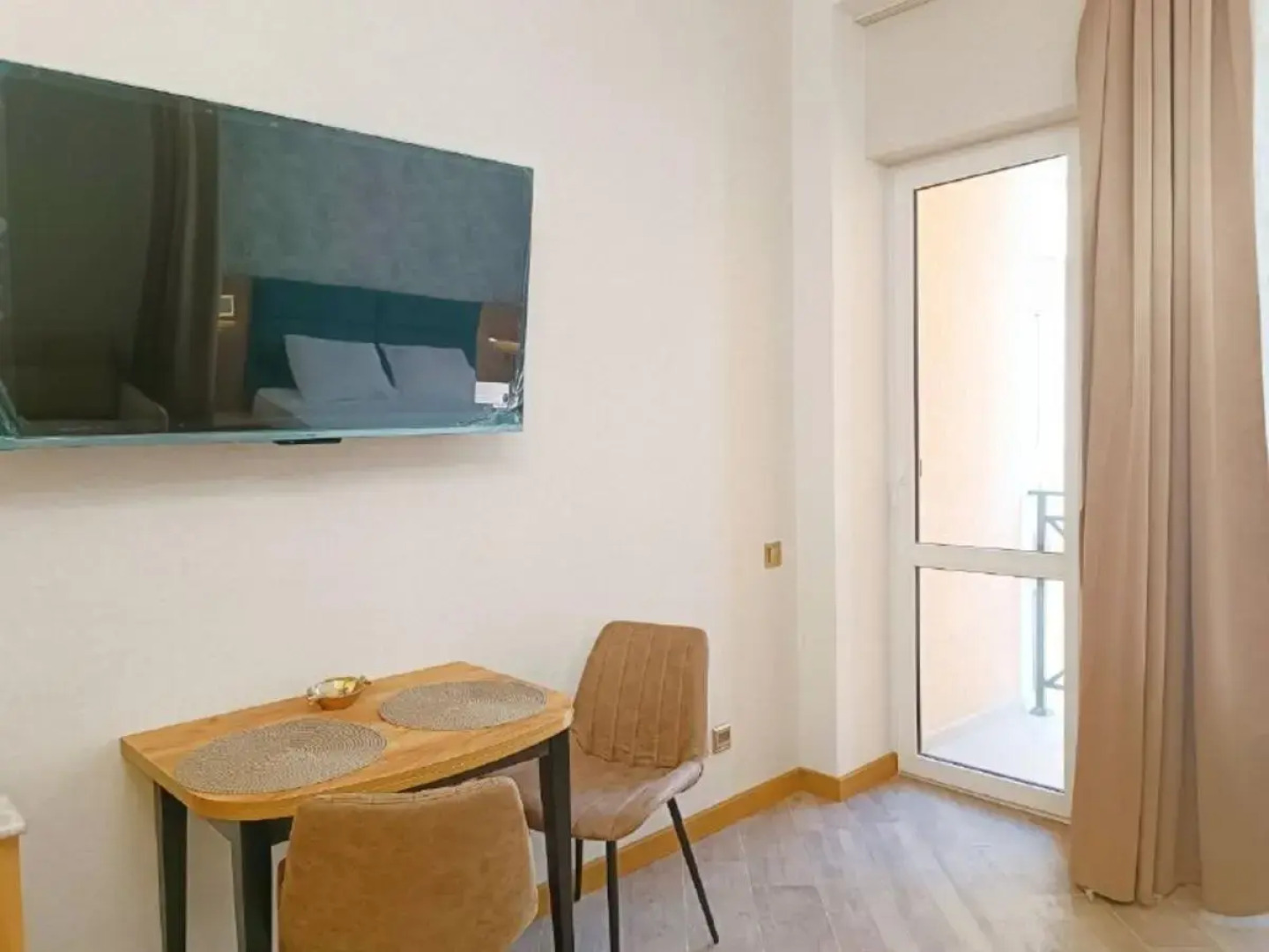 Апартаменты на улице Весёлой 82/1