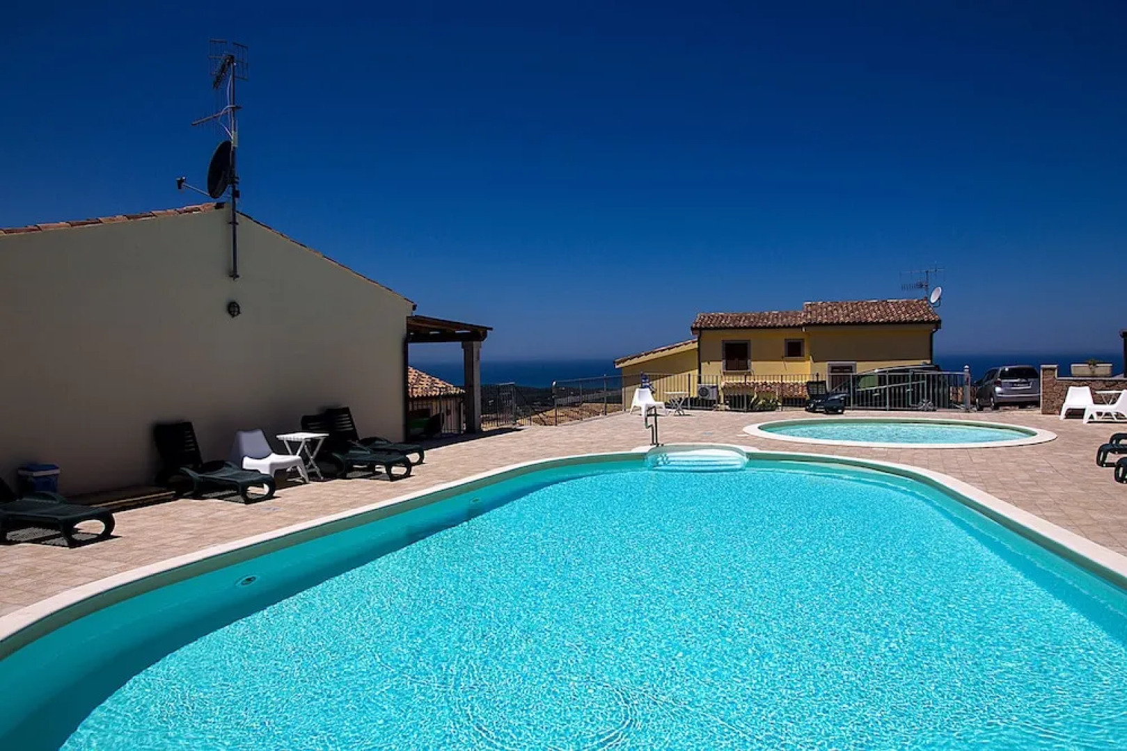 GF Apartments - Li Seddi