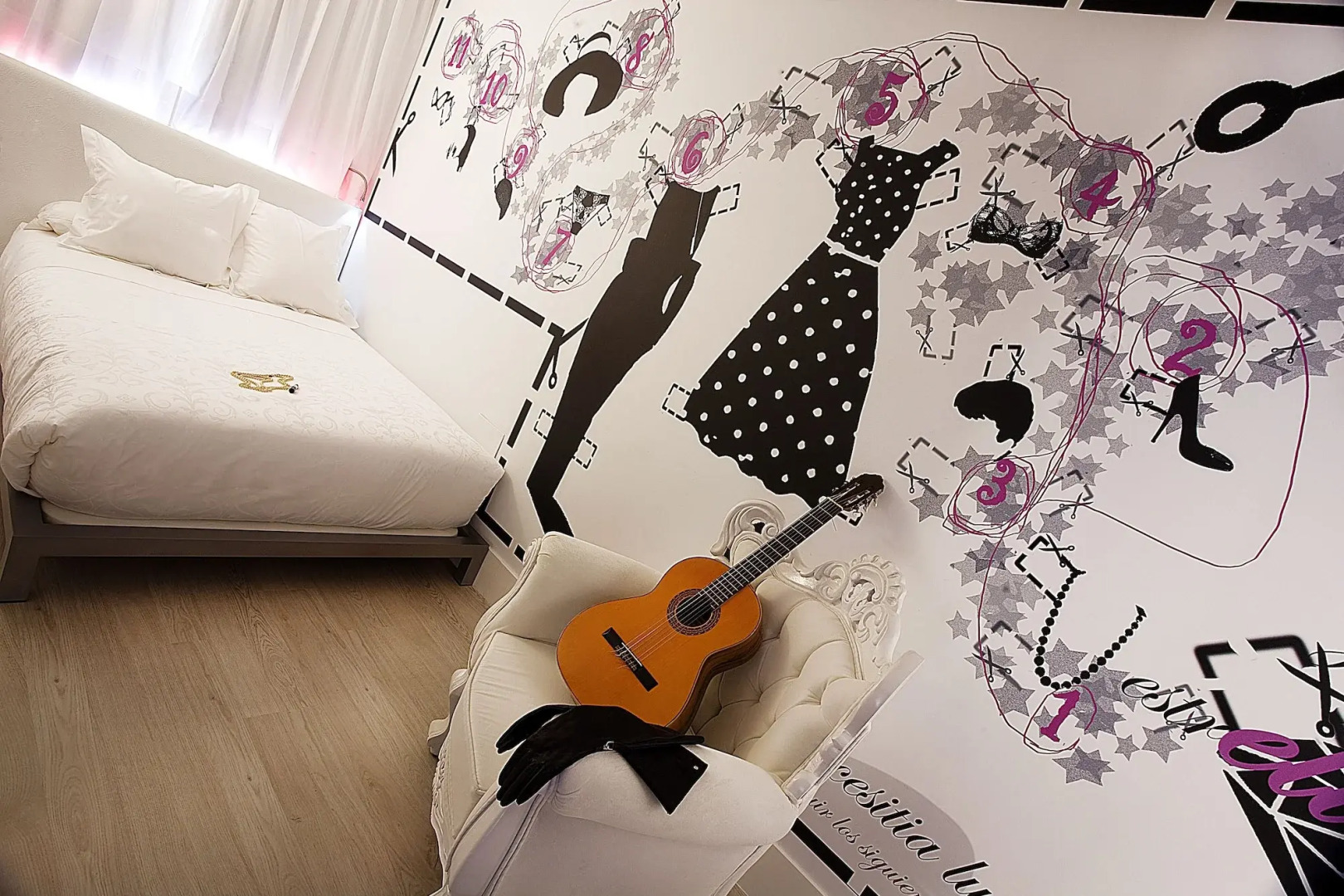 Отель DormirDcine Madrid