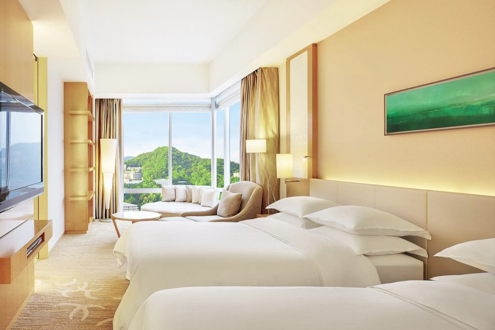 Отель Sheraton Grand Hiroshima