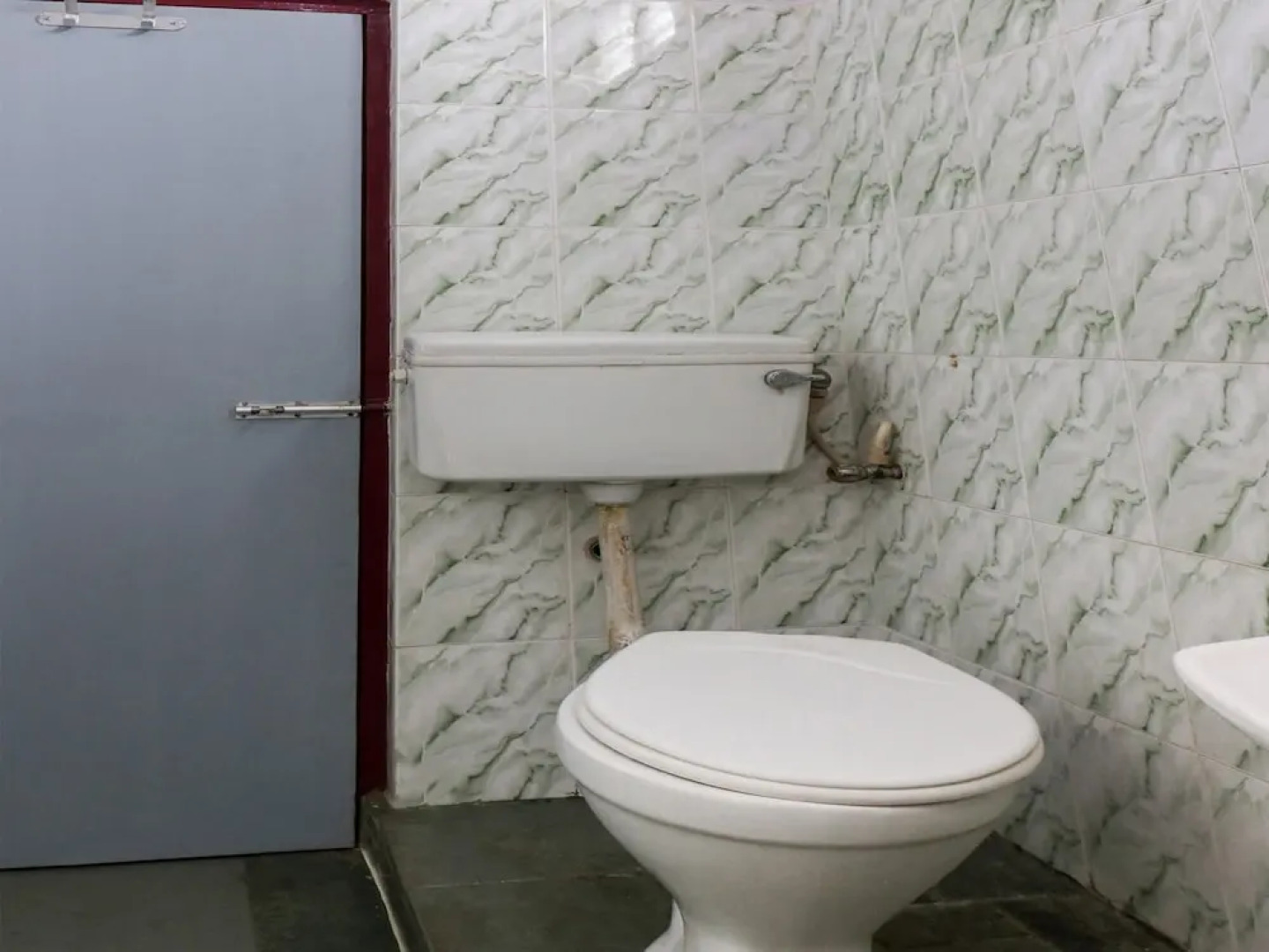 SPOT ON 47699 L.r.r. Towers (lodge)