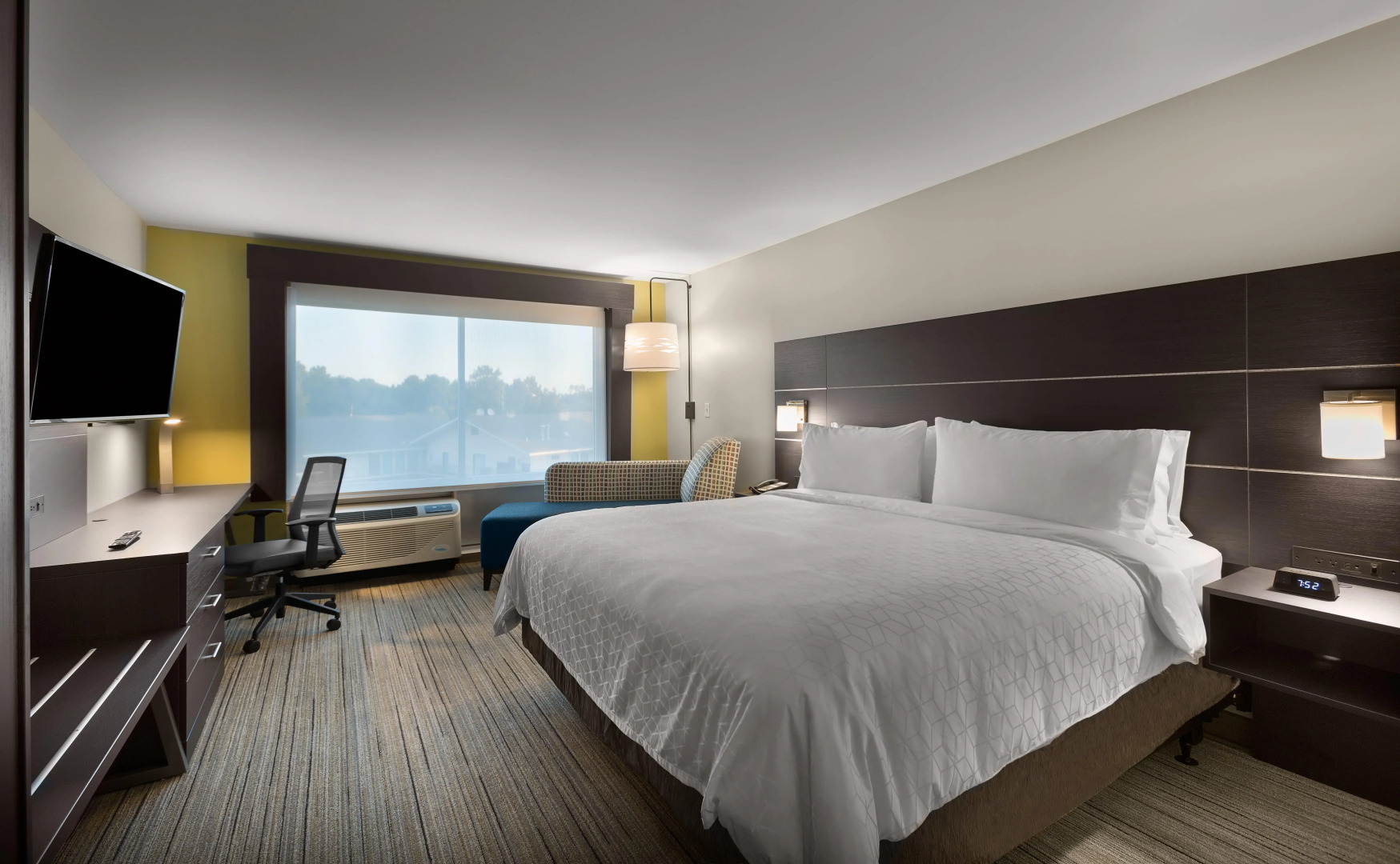 Holiday Inn Express Lake Park by IHG