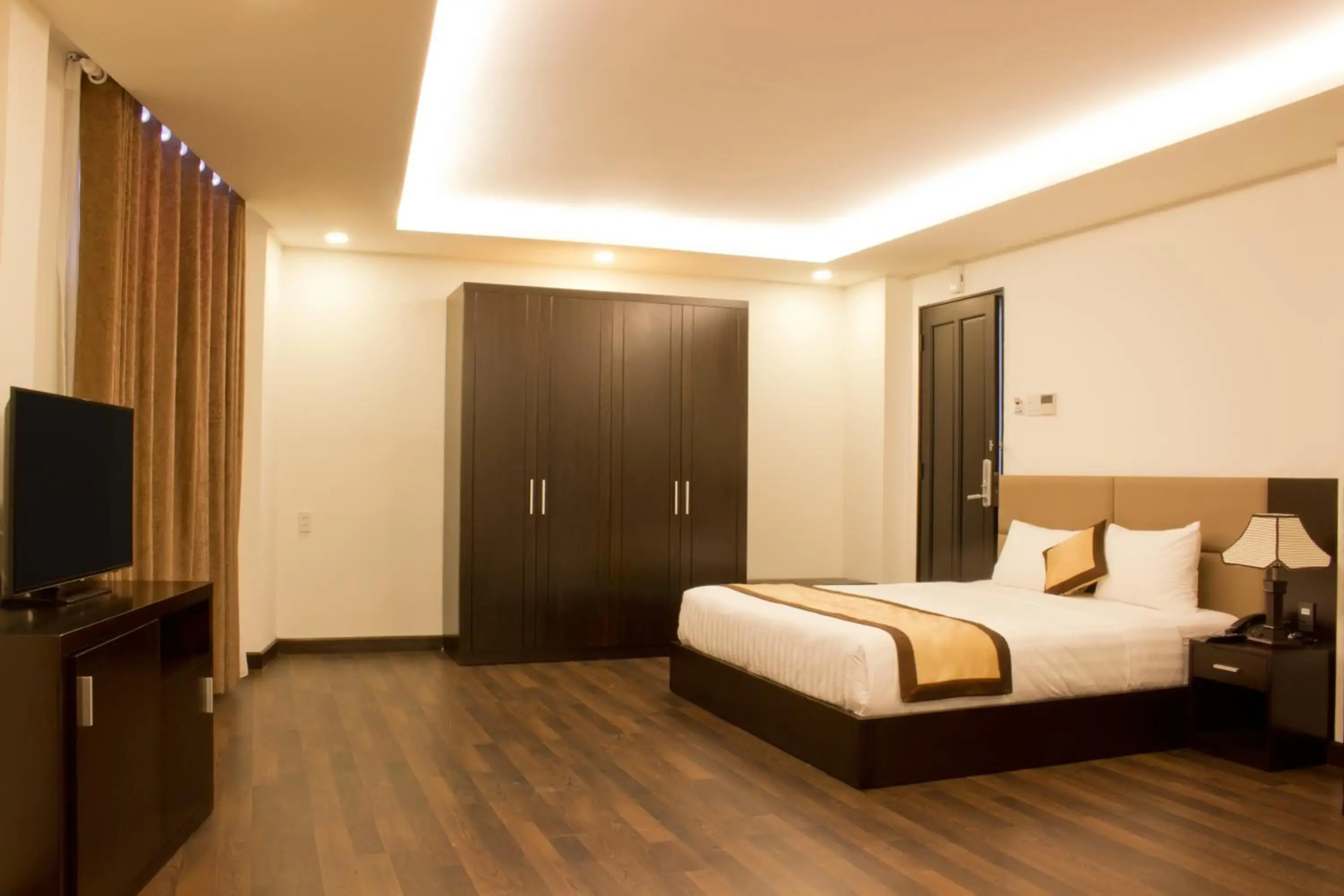 International Hotel
