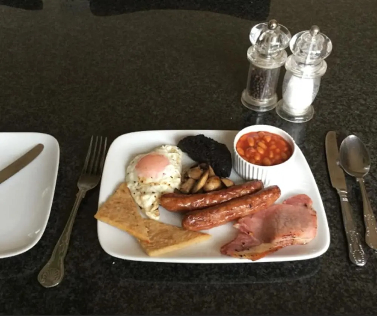 The Snug at Corry Cottage