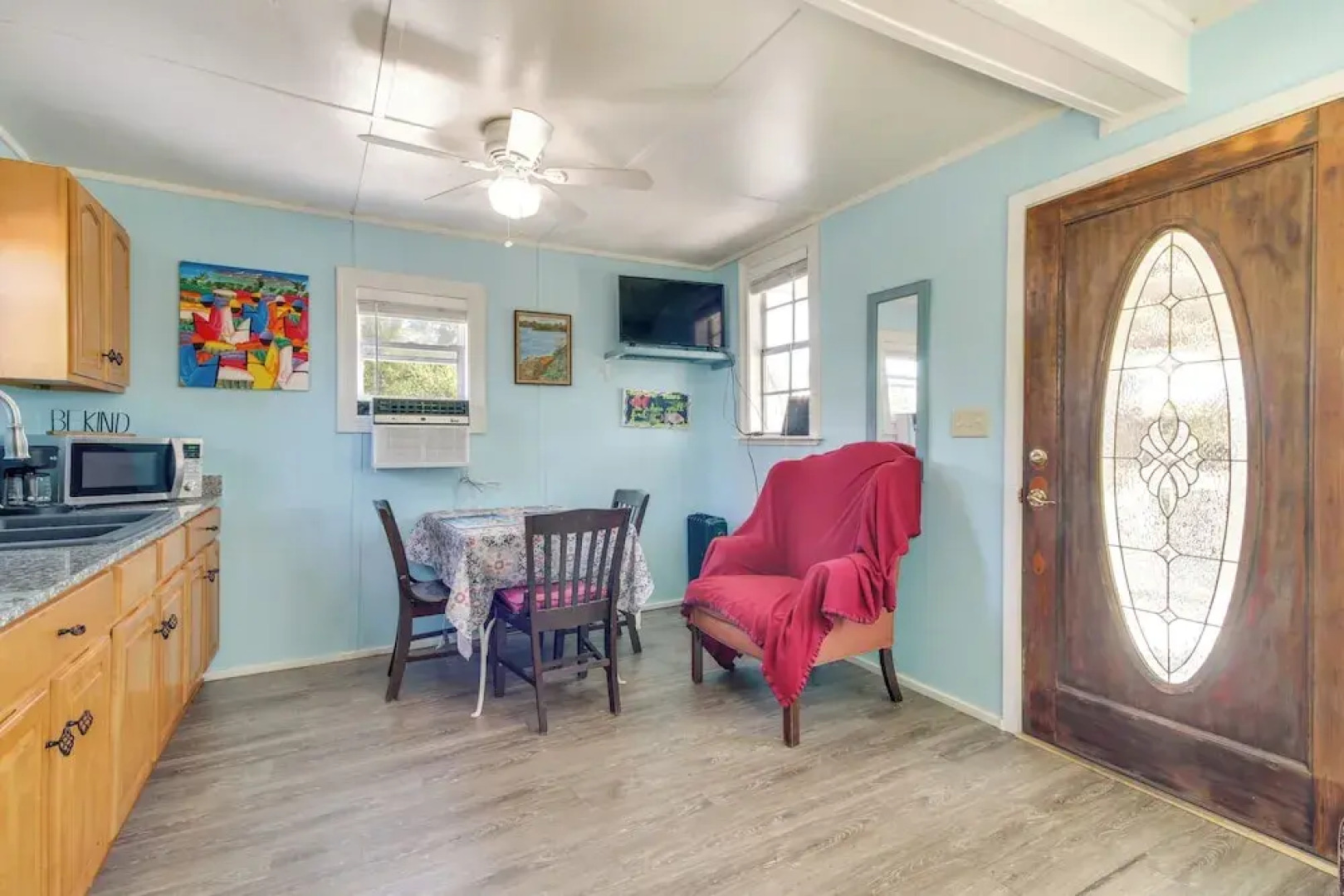 Studio ~ 5 Mi to Waveland Beach & Pier!