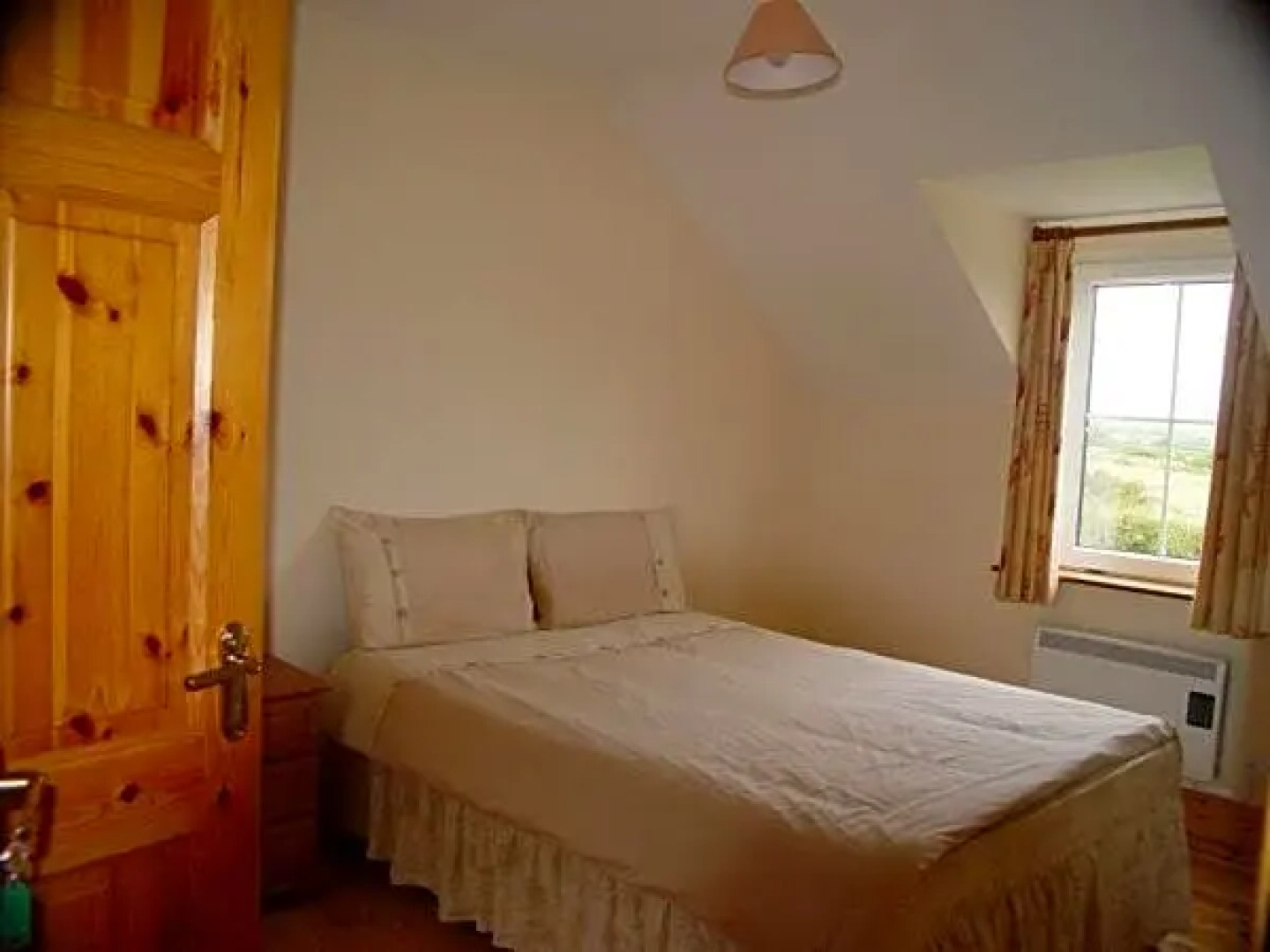 The Skellig Lodge & Hostel