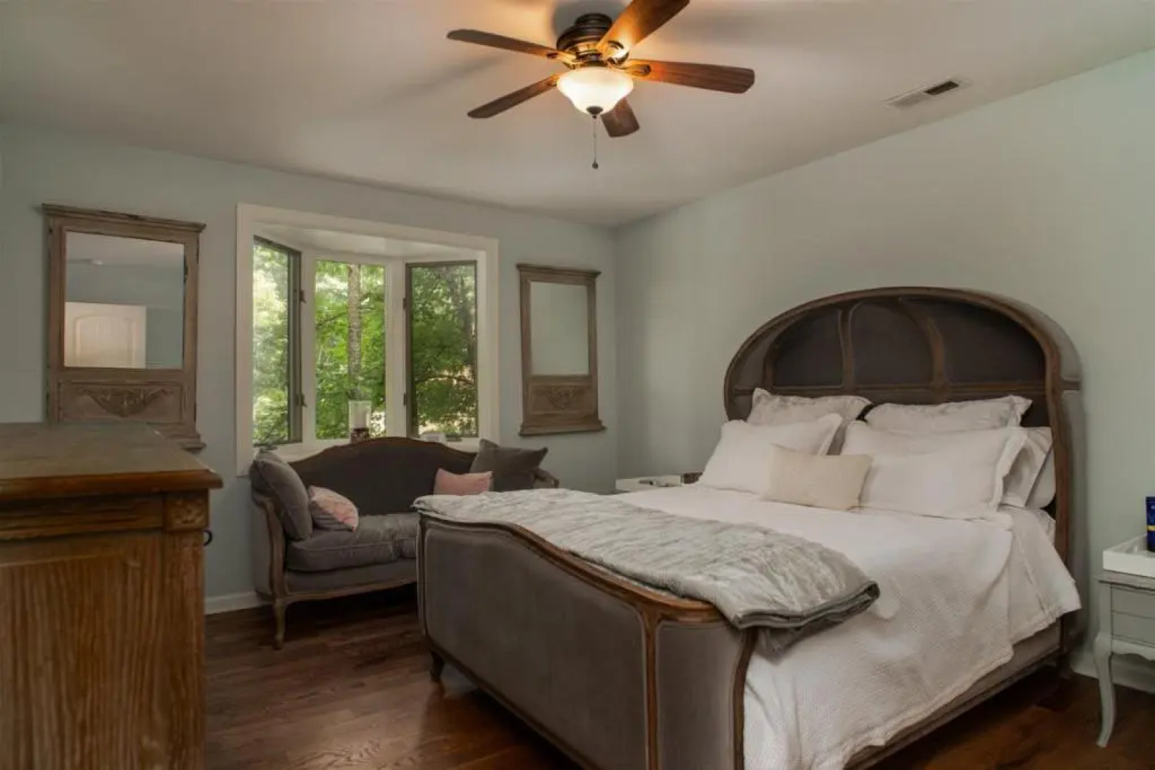 Lakeside Rays in Brevard