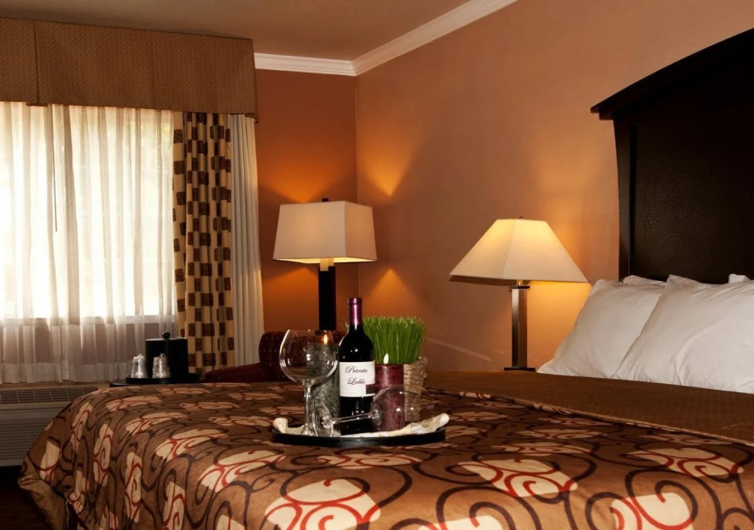 Best Western Plus Orchard Inn