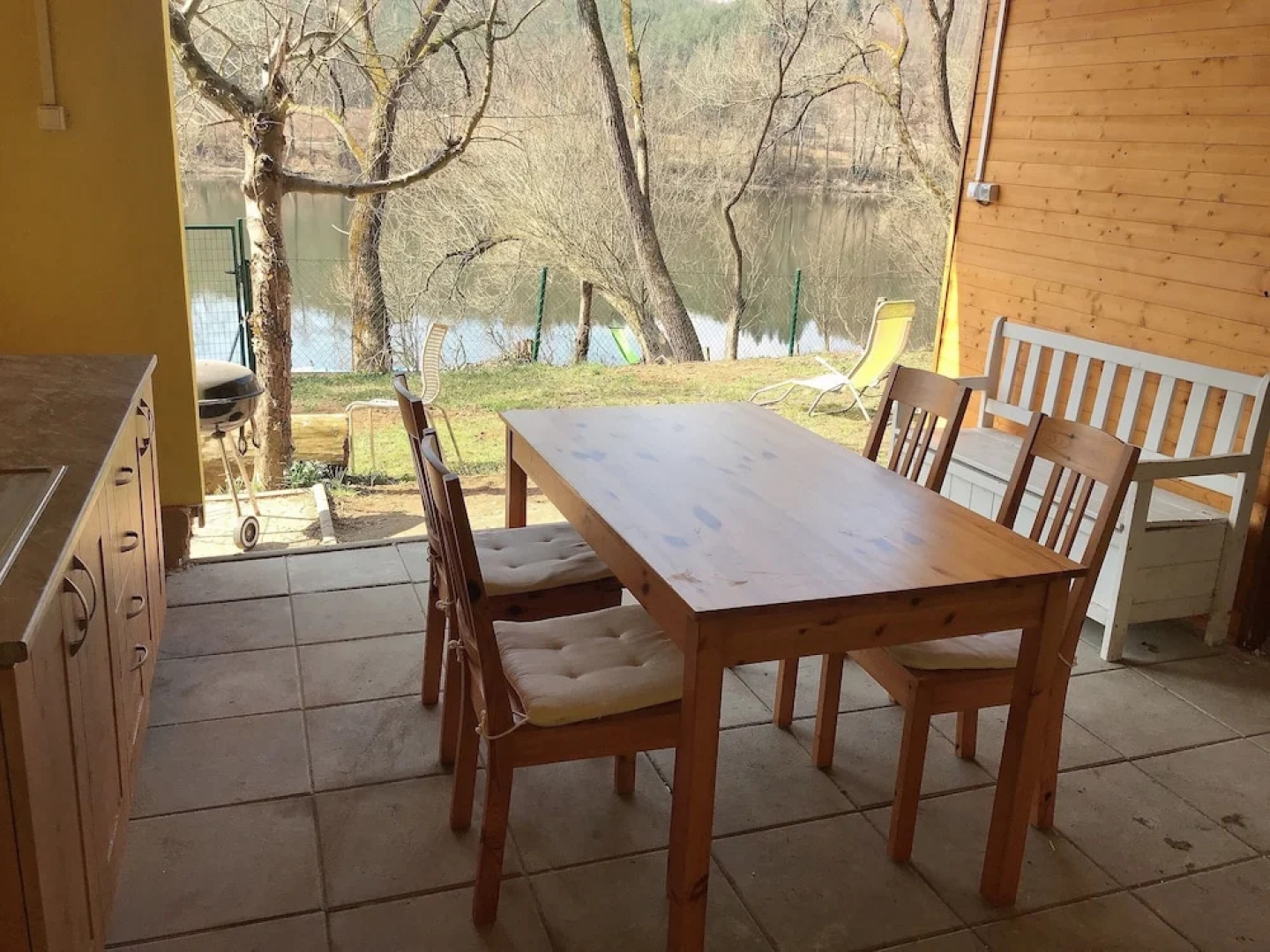 Sazava River Cottage With Boating Experience