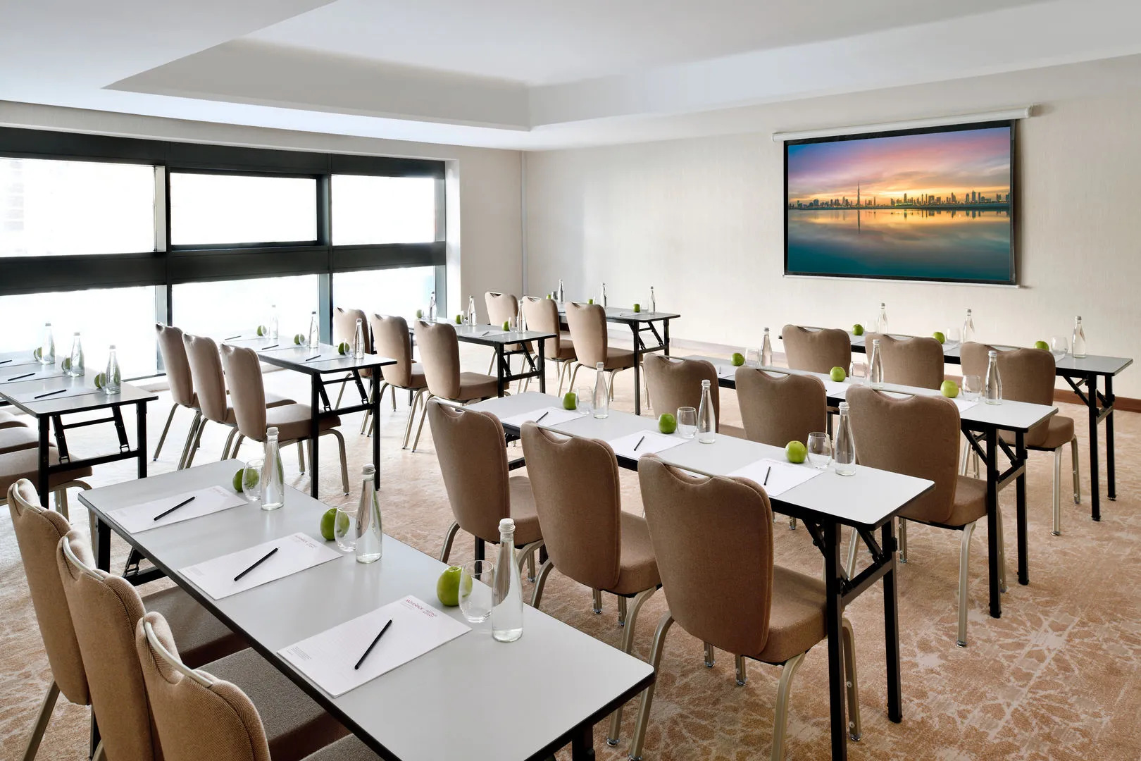 Mövenpick Hotel Apartments Downtown Dubai