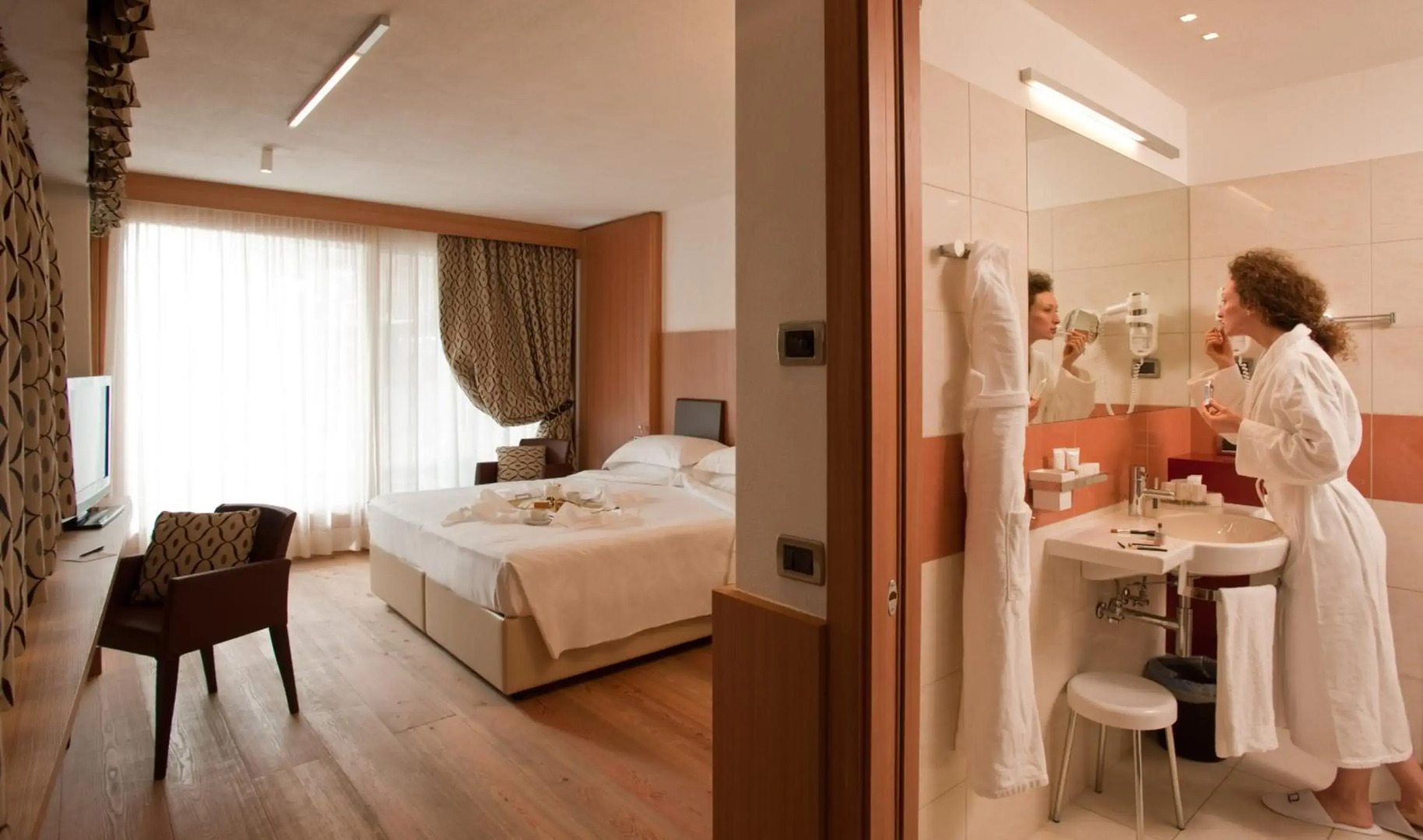 Hotel Alaska Cortina