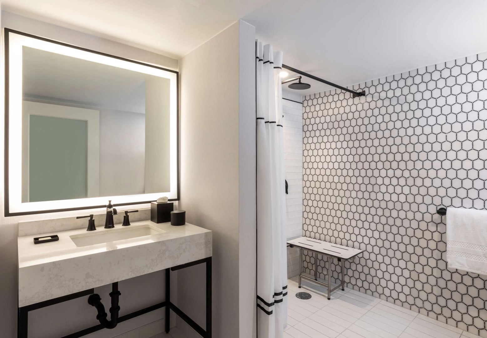 Mills House Charleston, Curio Collection by Hilton