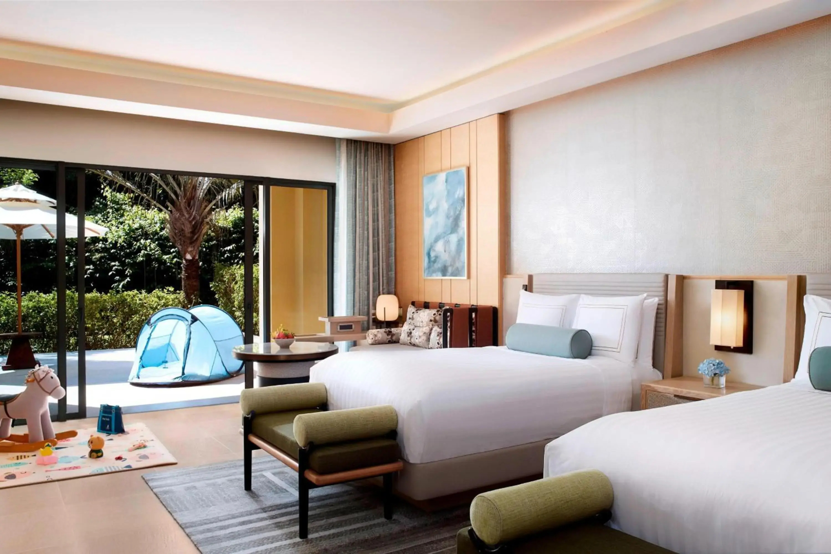 Отель The Ritz-Carlton Sanya Yalong Bay
