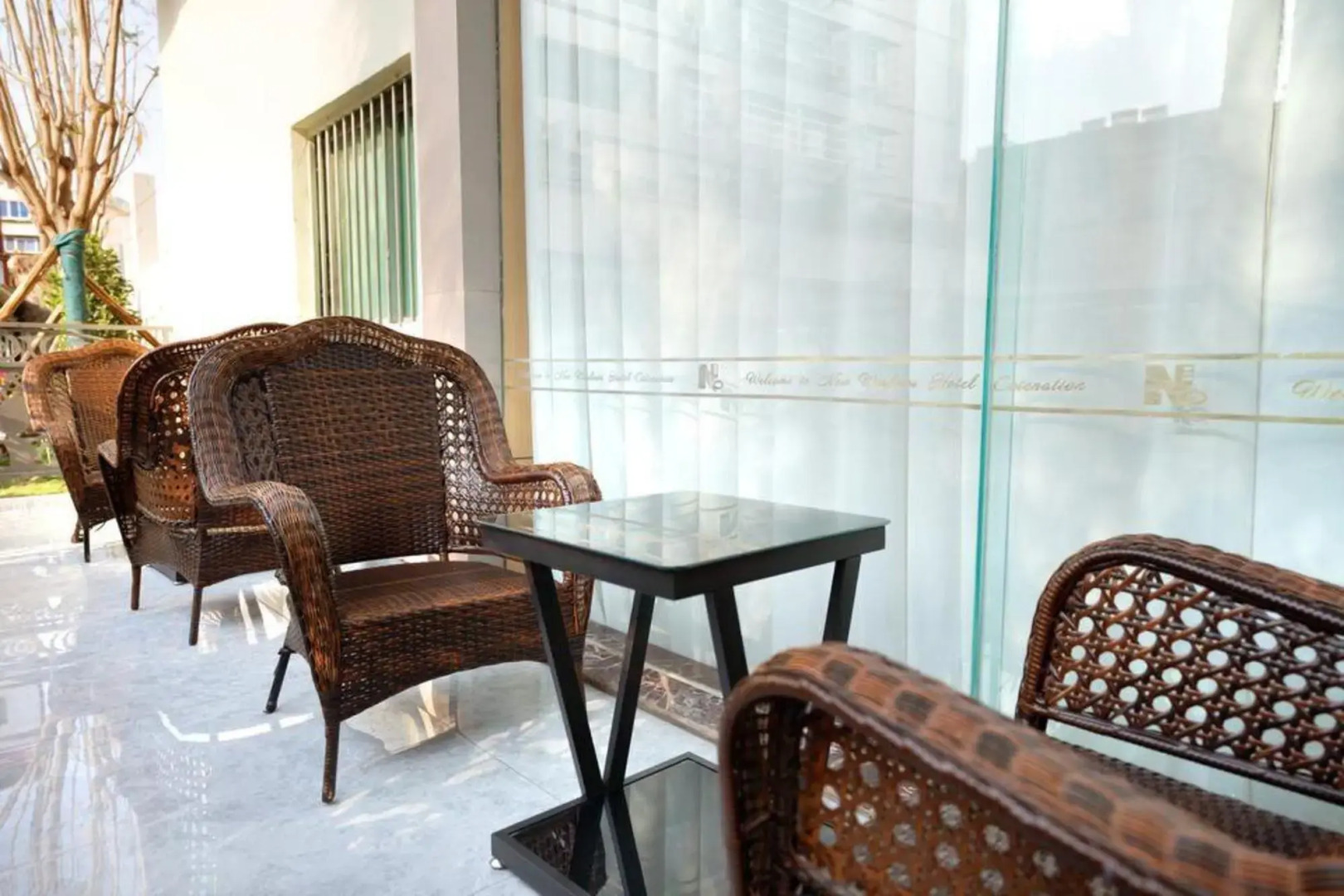 Renhe Hotel (Panzhihua Renhe Square High-speed Railway Station)