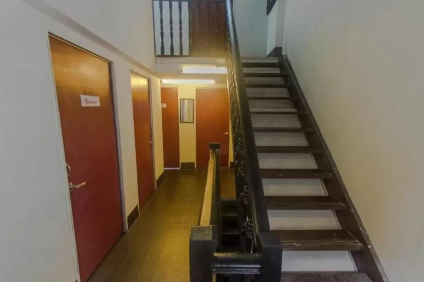 Step Inn Guest House